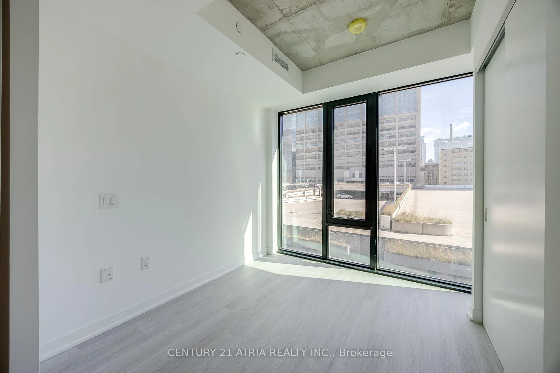 Photo 15 of Unit 614, 195 McCaul Street E, Toronto, Kensington-Chinatown — HOMEH