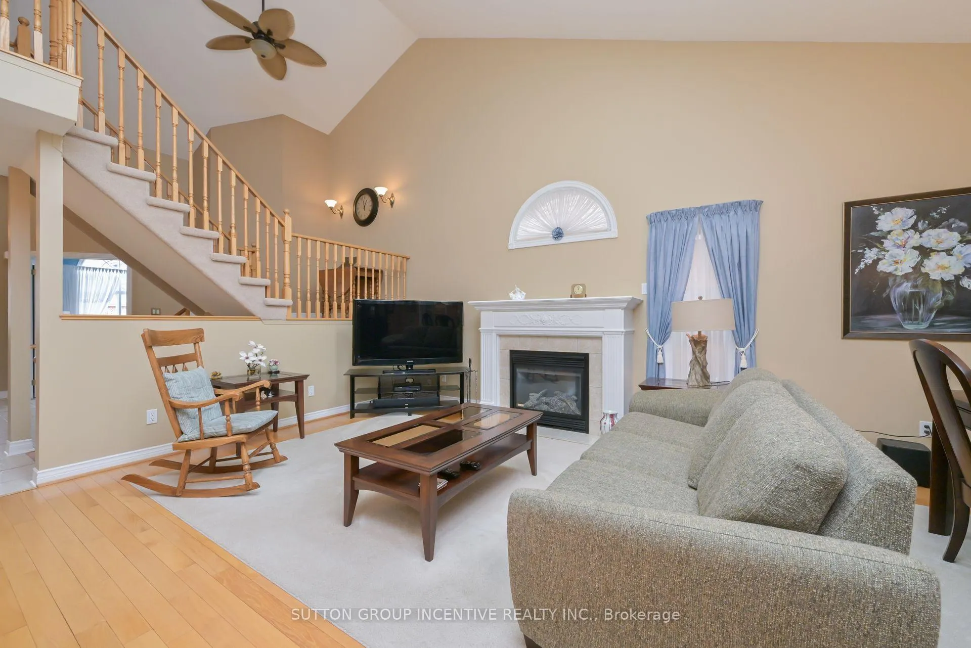 Photo 7 of 23 Briar Gate Way, New Tecumseth, Rural New Tecumseth — HOMEH