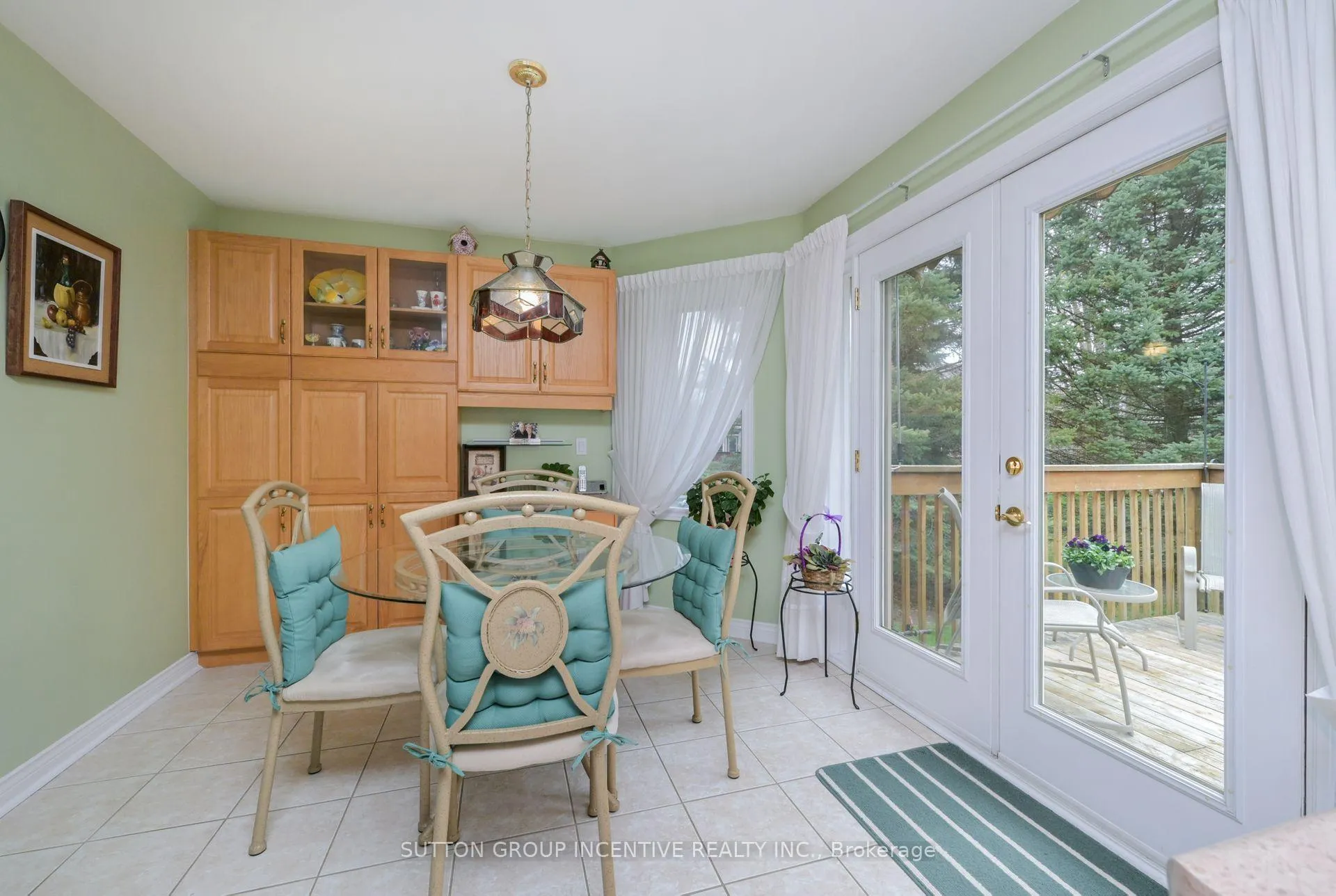 Photo 12 of 23 Briar Gate Way, New Tecumseth, Rural New Tecumseth — HOMEH