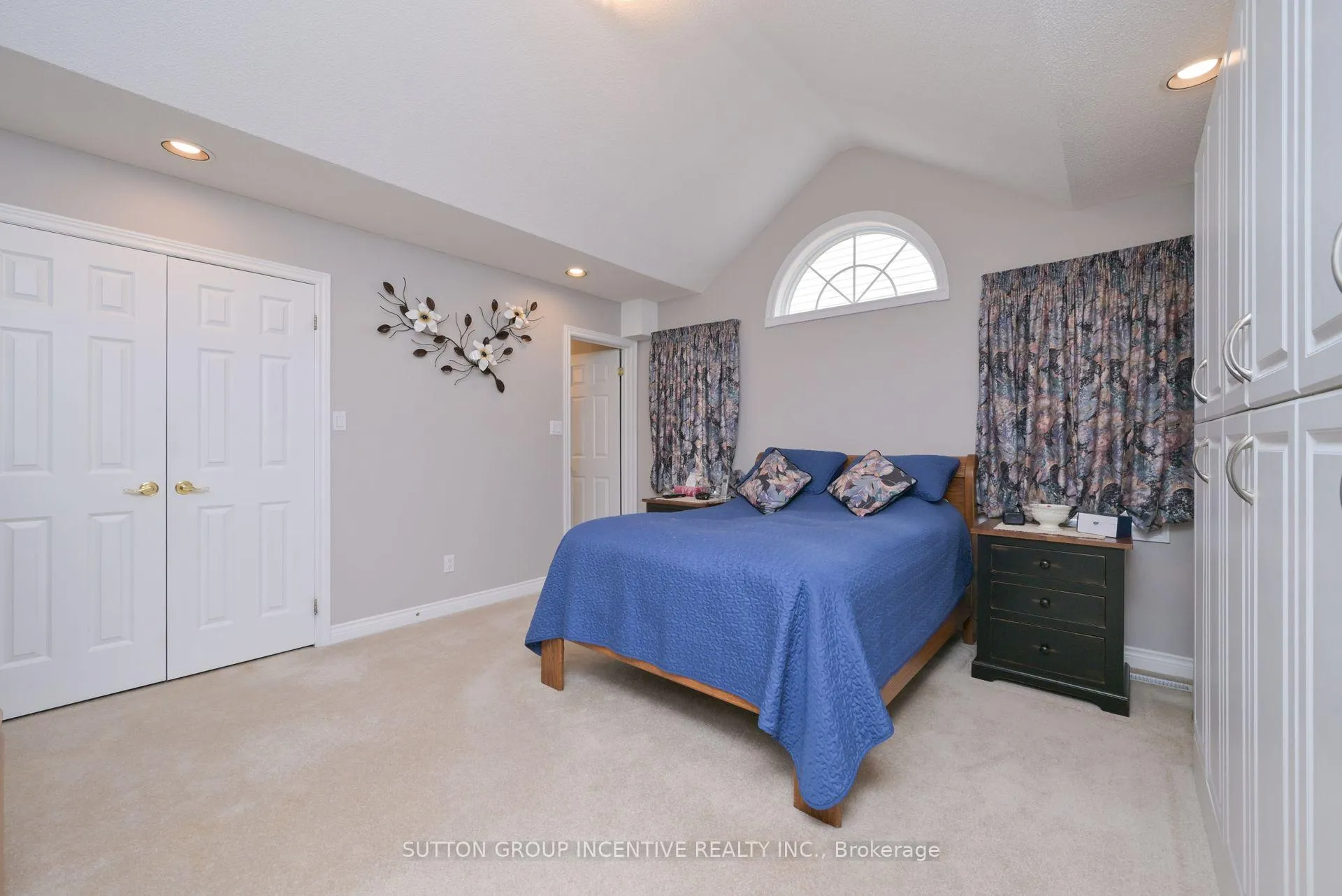 Photo 14 of 23 Briar Gate Way, New Tecumseth, Rural New Tecumseth — HOMEH