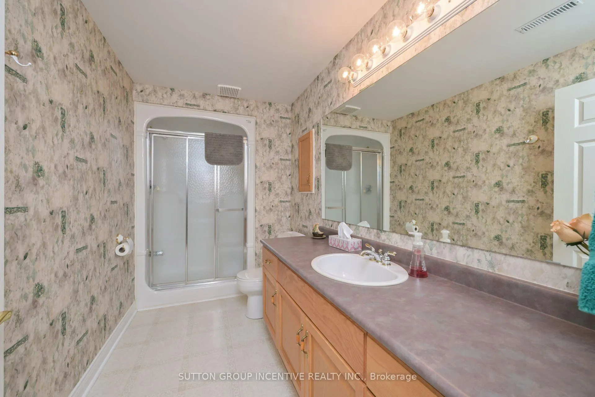 Photo 25 of 23 Briar Gate Way, New Tecumseth, Rural New Tecumseth — HOMEH