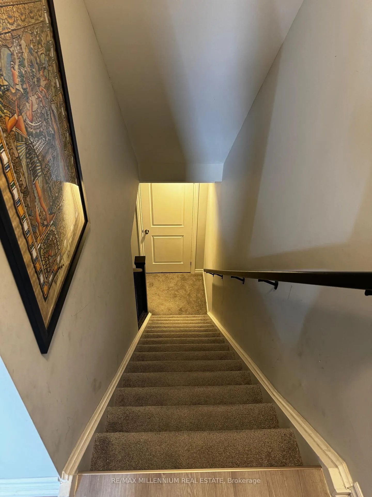 Photo 11 of 281 Chapel Hill Drive, Kitchener — HOMEH