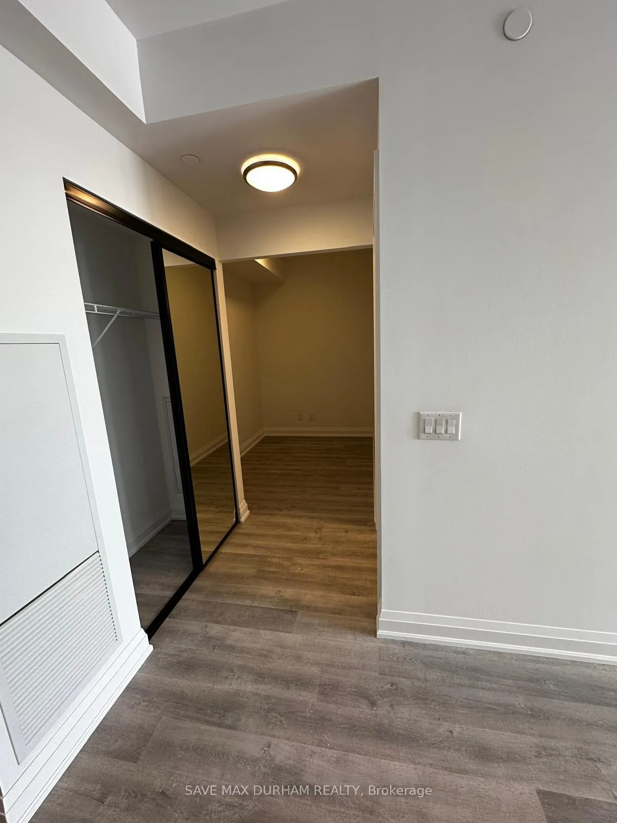 Front of Unit 616, 2369 Danforth Avenue