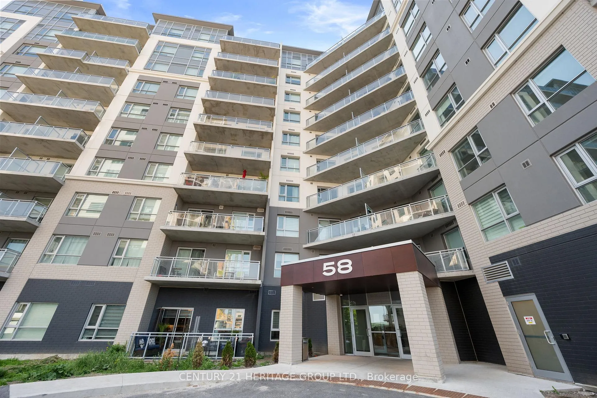 Photo 1 of Unit 519, 58 Lakeside Terrace, Barrie, Little Lake — HOMEH
