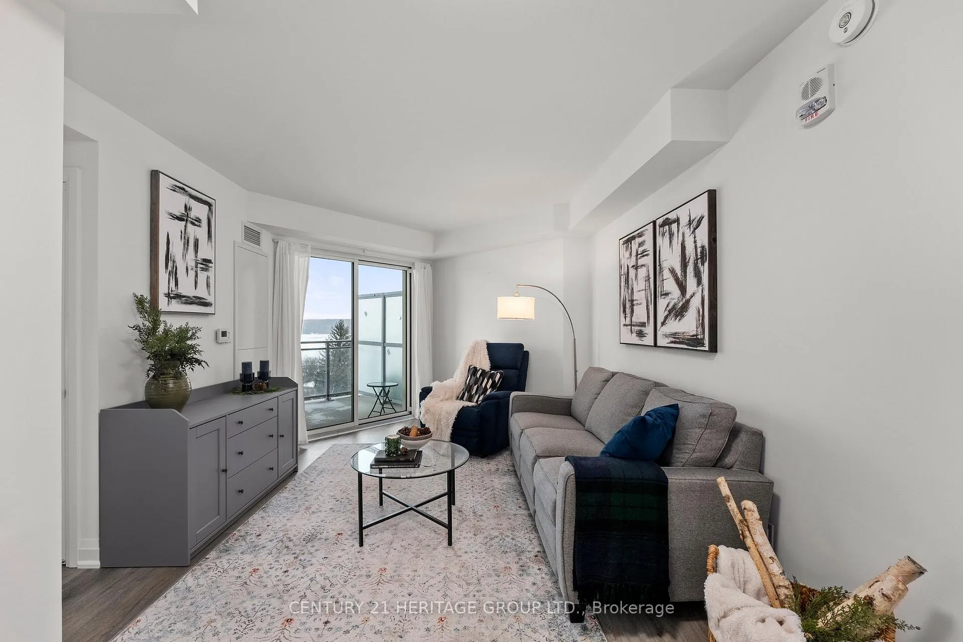 Photo 6 of Unit 519, 58 Lakeside Terrace, Barrie, Little Lake — HOMEH