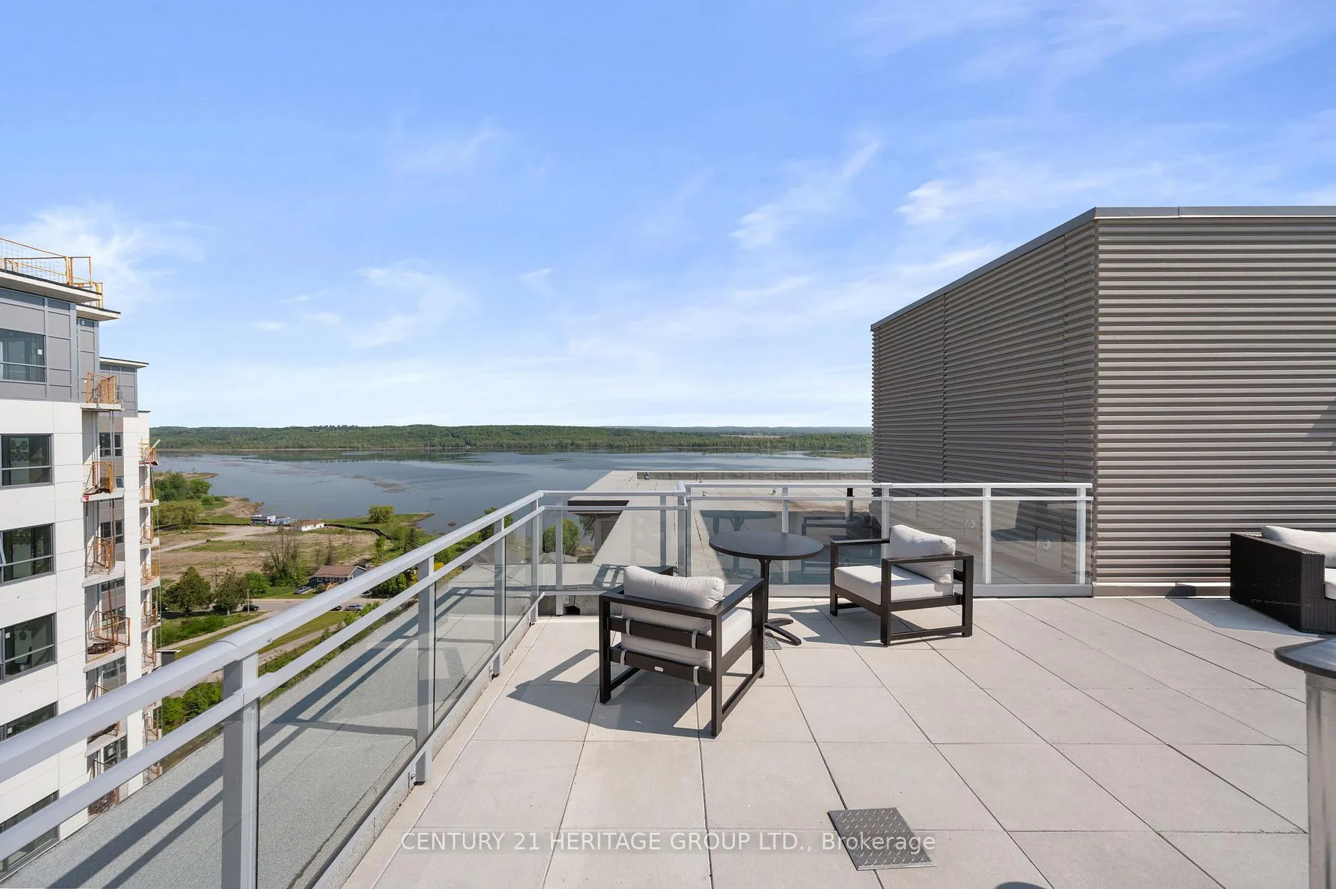 Photo 23 of Unit 519, 58 Lakeside Terrace, Barrie, Little Lake — HOMEH