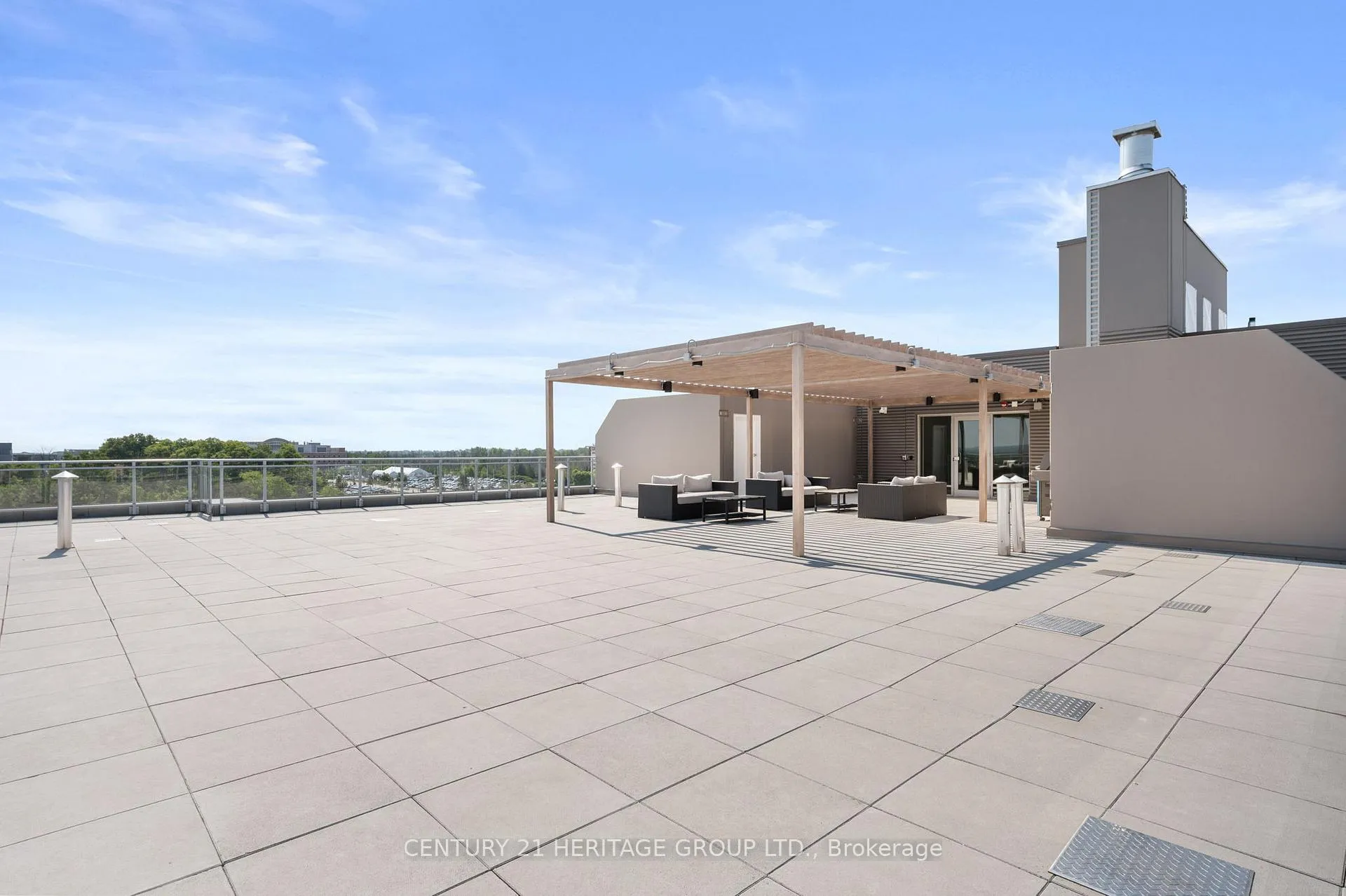 Photo 25 of Unit 519, 58 Lakeside Terrace, Barrie, Little Lake — HOMEH