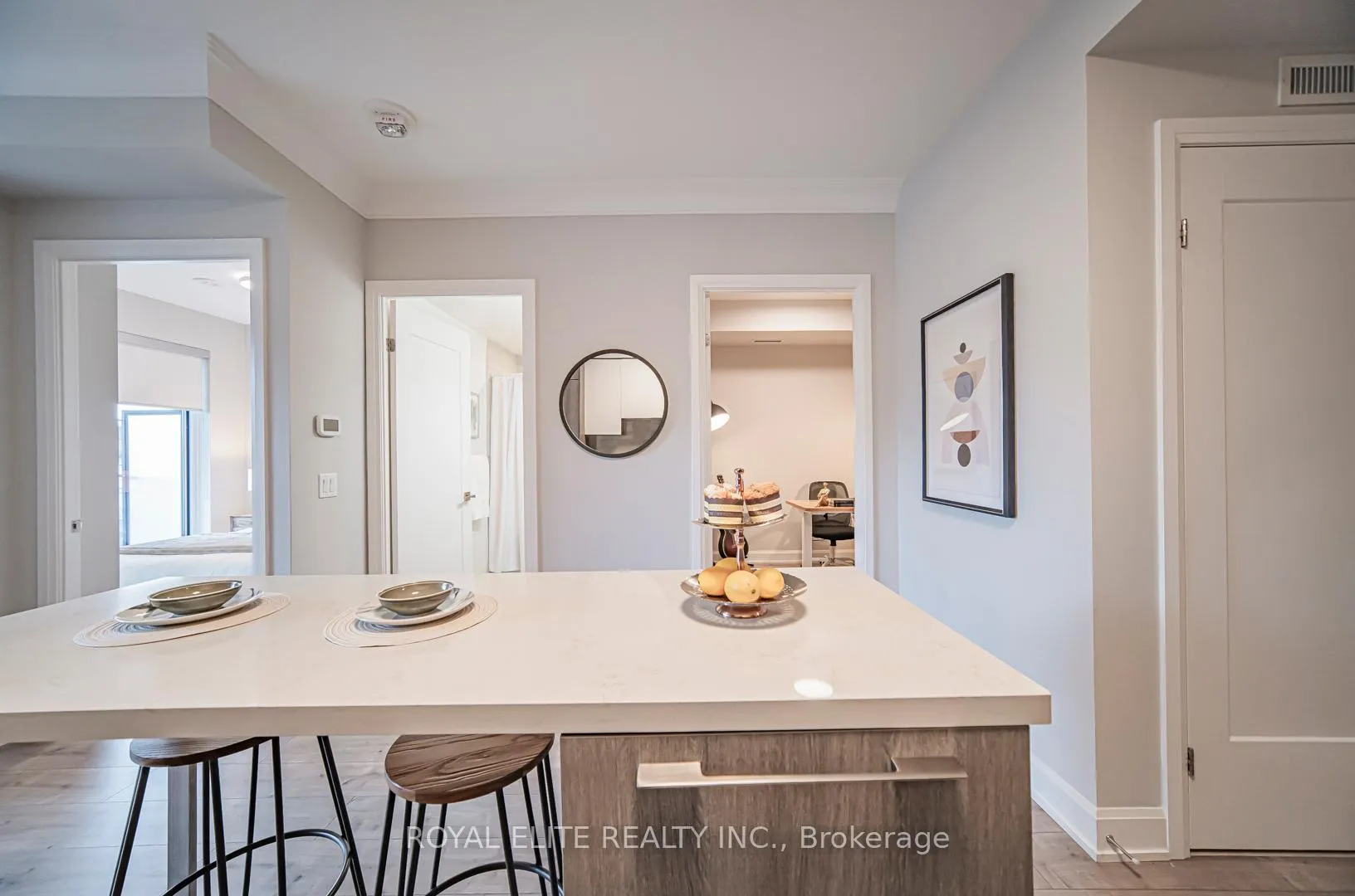 Photo 12 of Unit 310, 18 Water Walk Drive, Markham, Unionville — HOMEH