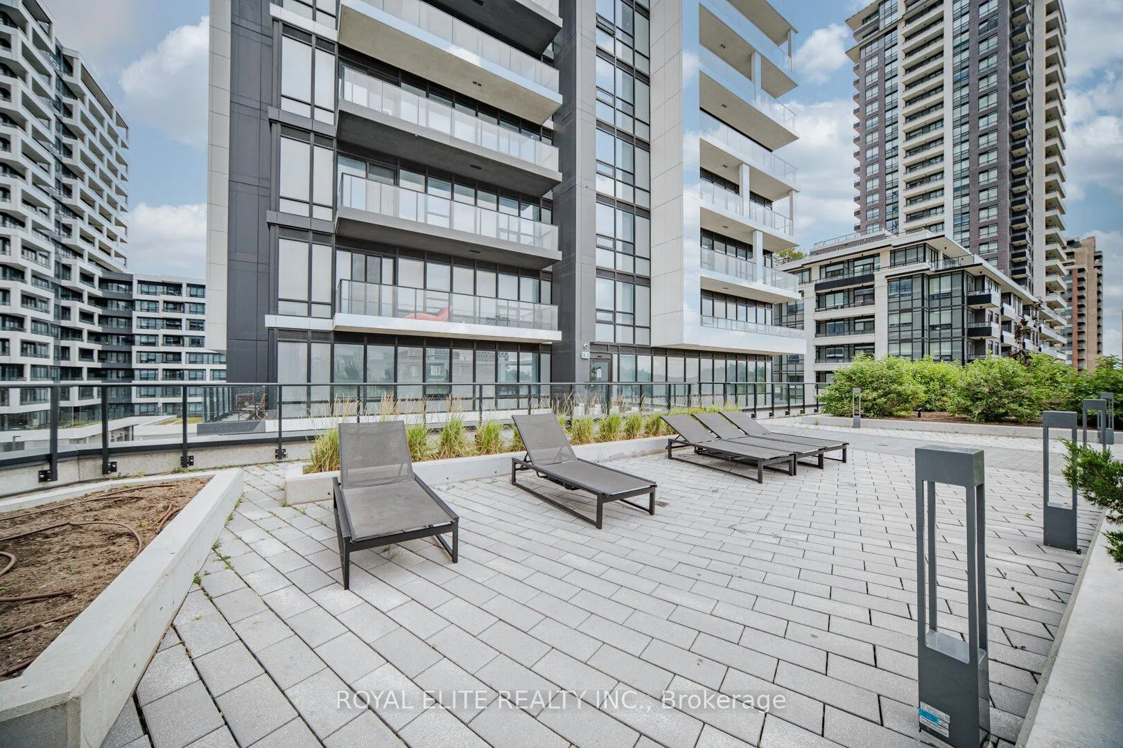 Photo 39 of Unit 310, 18 Water Walk Drive, Markham, Unionville — HOMEH