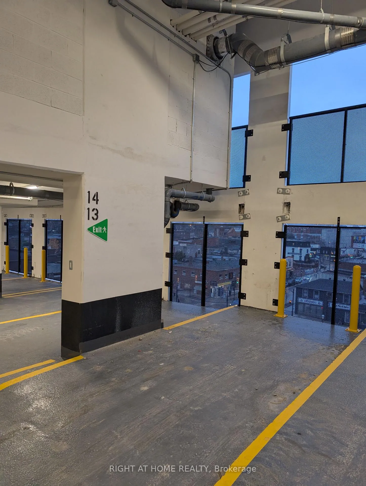 Photo 20 of Unit 1503, 39 Mary Street, Barrie, City Centre — HOMEH