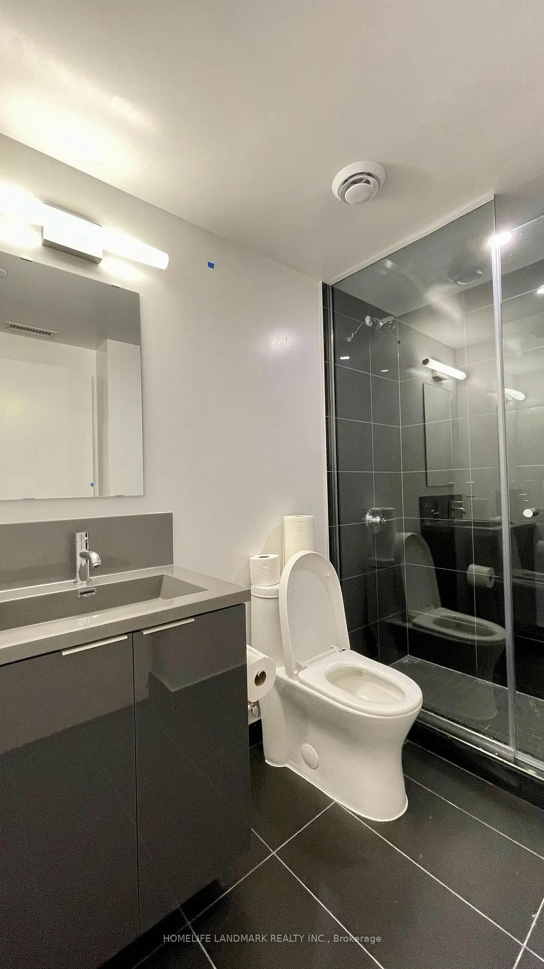 Photo 10 of Unit 3104, 238 Simcoe Street, Toronto, Kensington-Chinatown — HOMEH