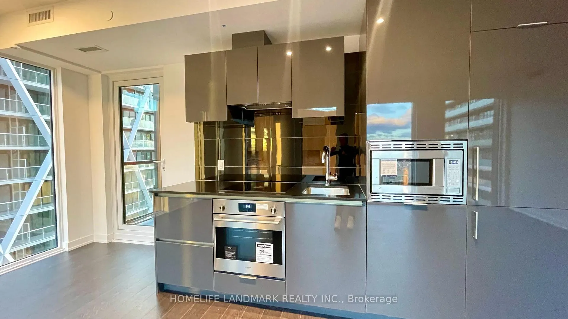 Photo 20 of Unit 3104, 238 Simcoe Street, Toronto, Kensington-Chinatown — HOMEH
