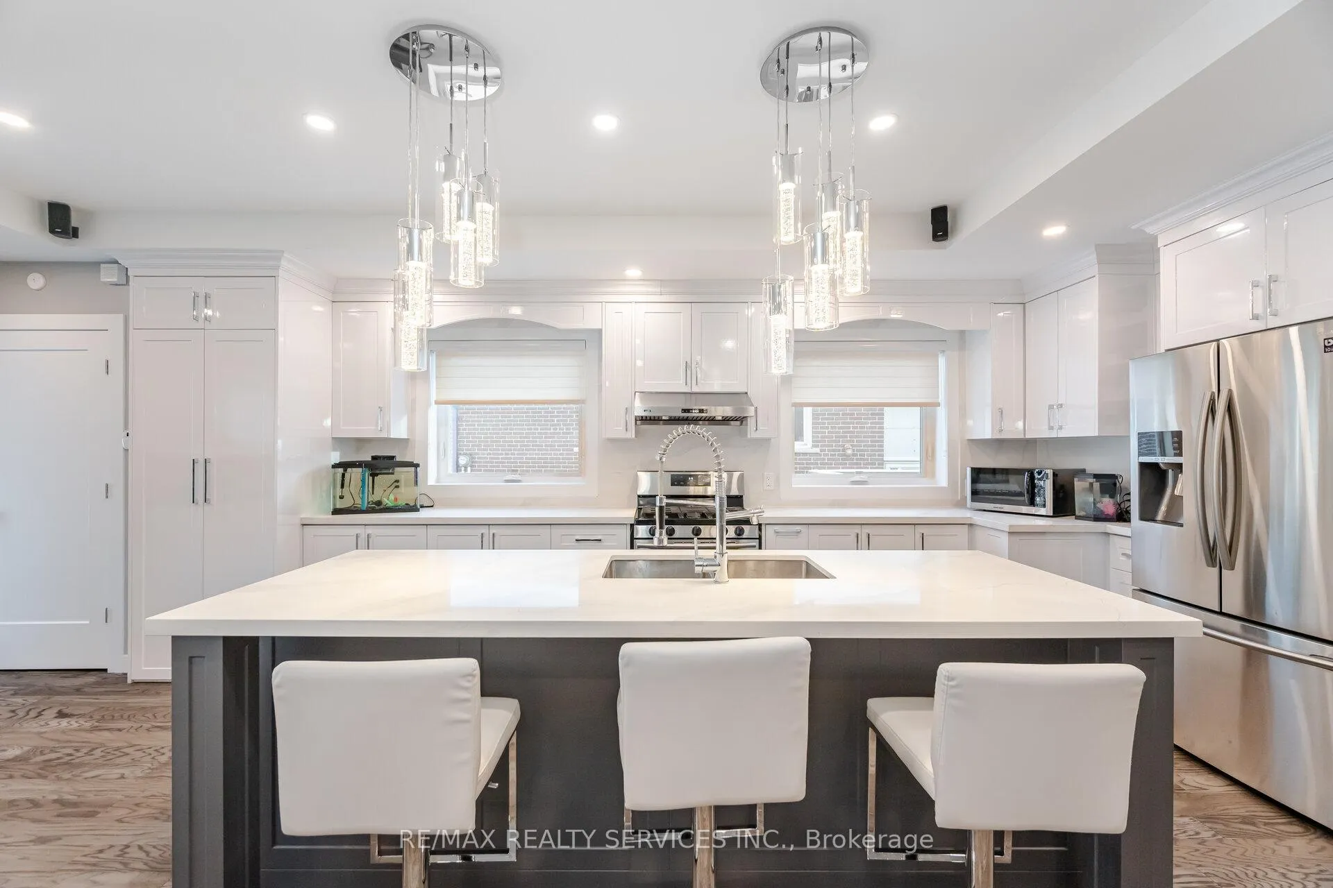 Photo 6 of 377 Bartley Bull Parkway, Brampton, Brampton East — HOMEH