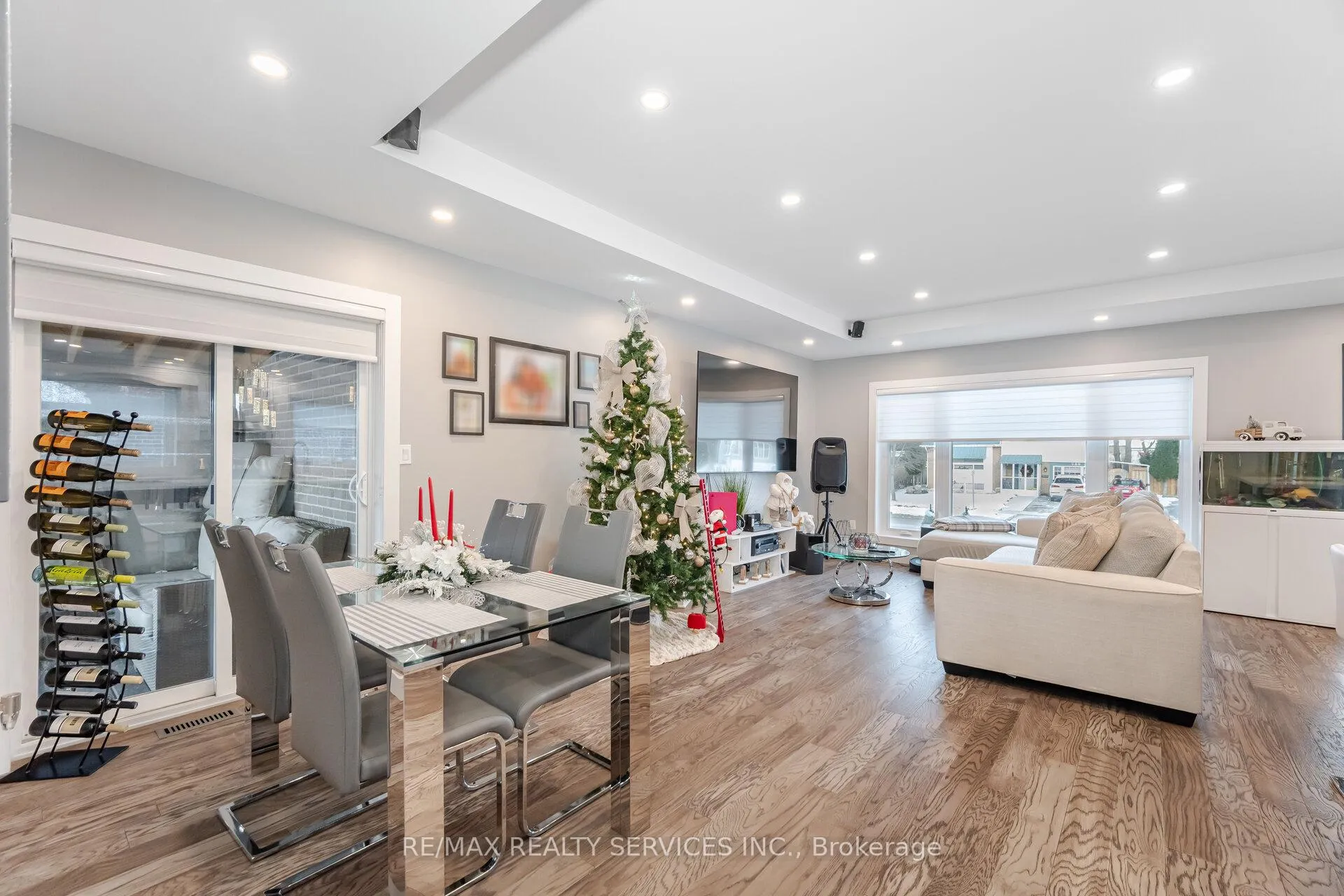 Photo 15 of 377 Bartley Bull Parkway, Brampton, Brampton East — HOMEH