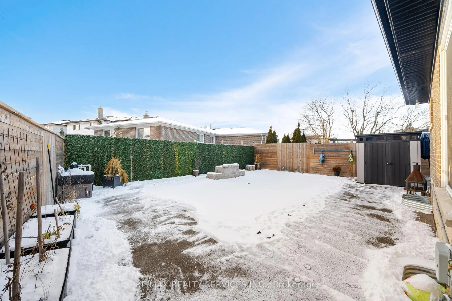 Photo 38 of 377 Bartley Bull Parkway, Brampton, Brampton East — HOMEH