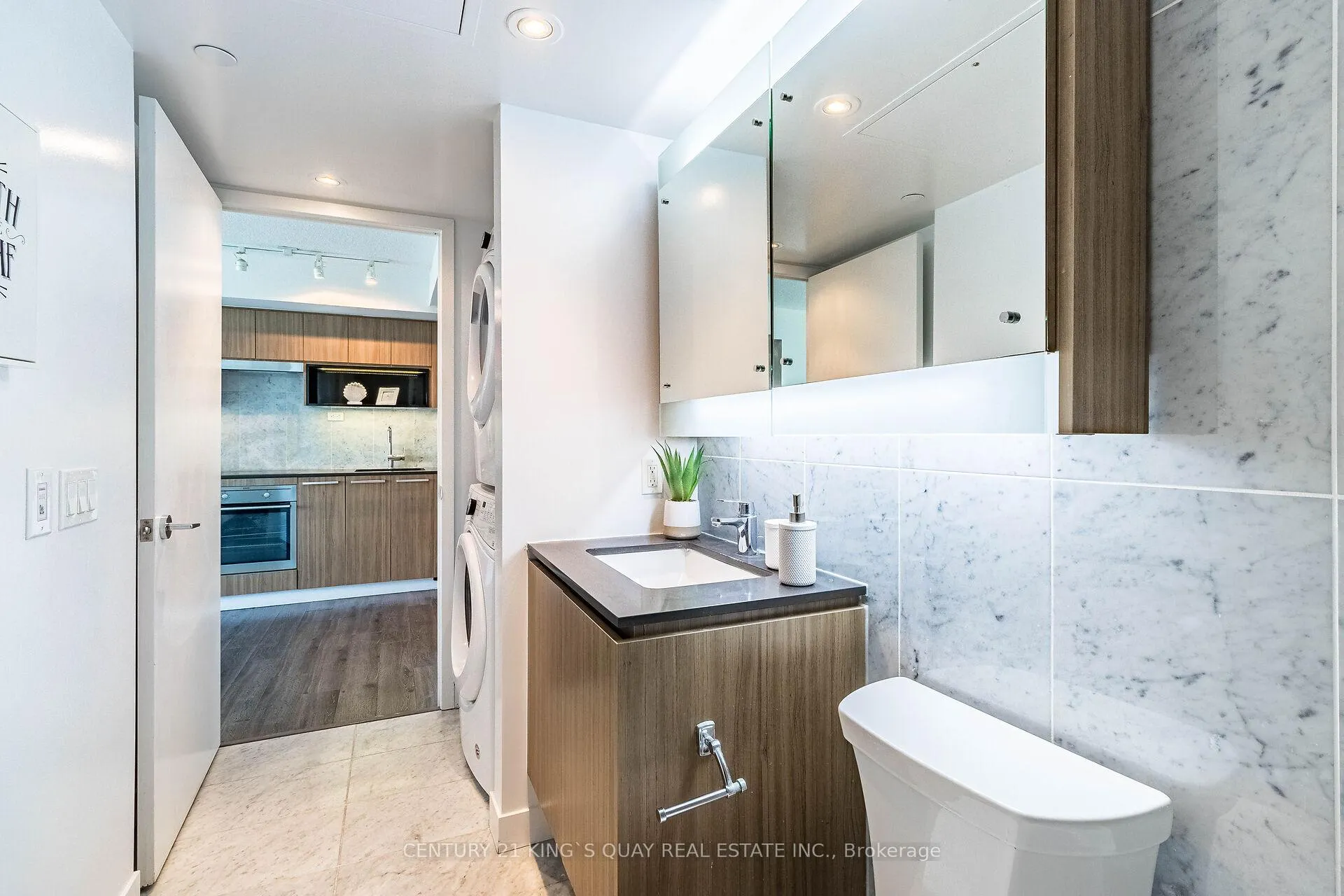 Photo 29 of Unit 1701, 80 Queens Wharf Road, Toronto, Waterfront Communities — HOMEH