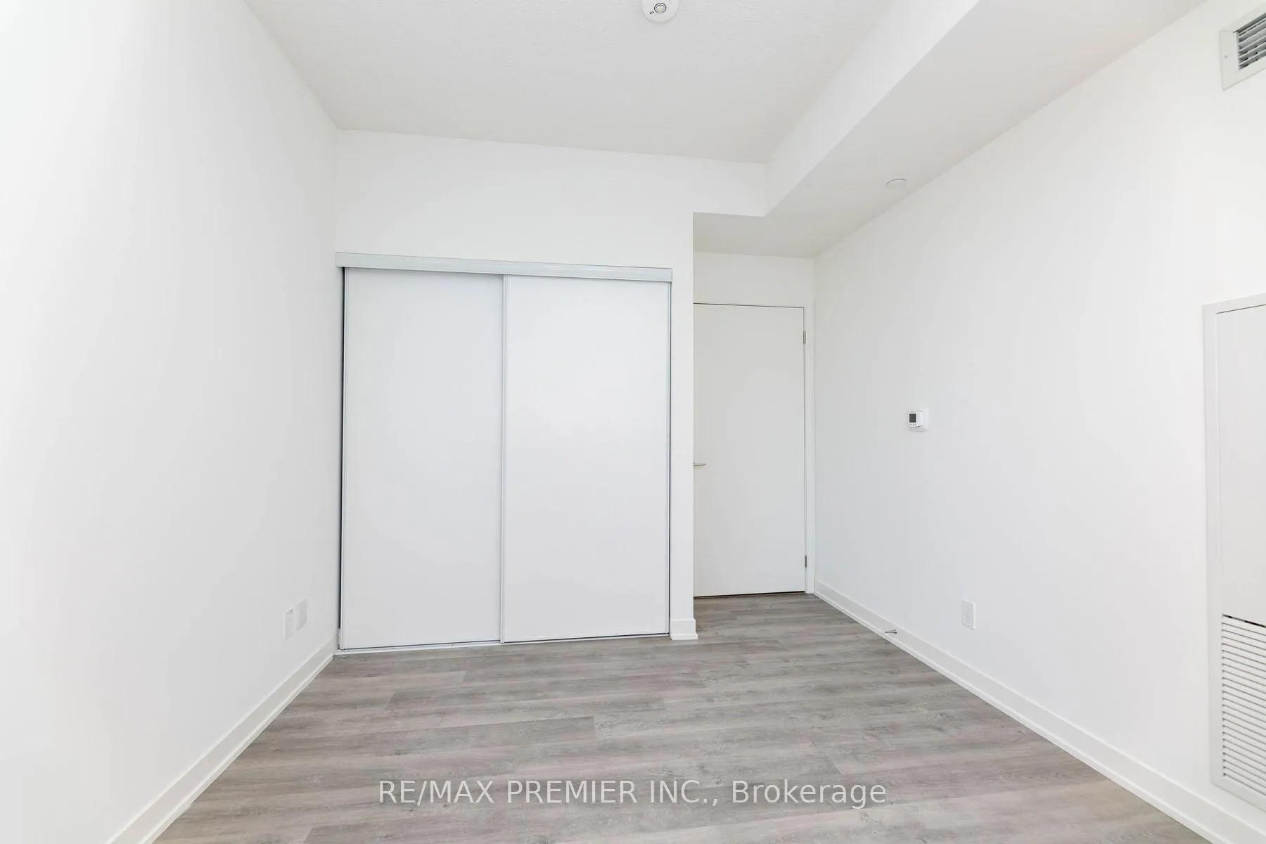Photo 9 of Unit 608C, 38 Simcoe Promenade Circle, Markham, Unionville — HOMEH