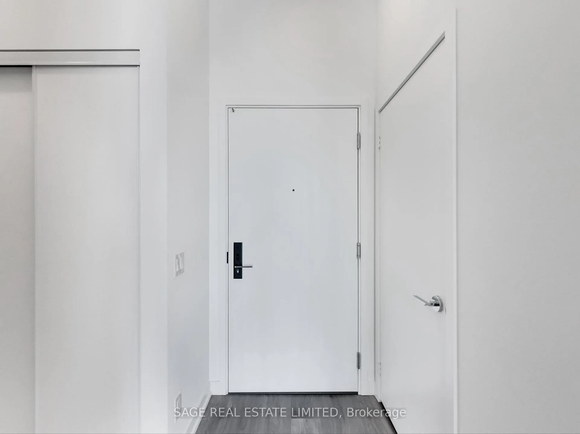 Photo 9 of Unit 418, 285 Dufferin Street, Toronto, South Parkdale — HOMEH