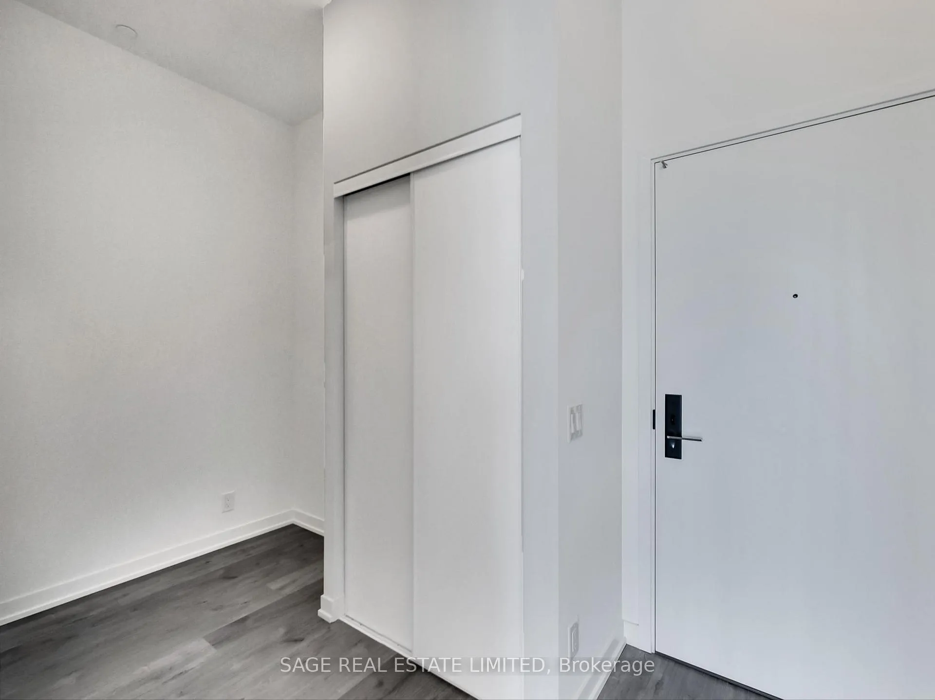 Photo 11 of Unit 418, 285 Dufferin Street, Toronto, South Parkdale — HOMEH