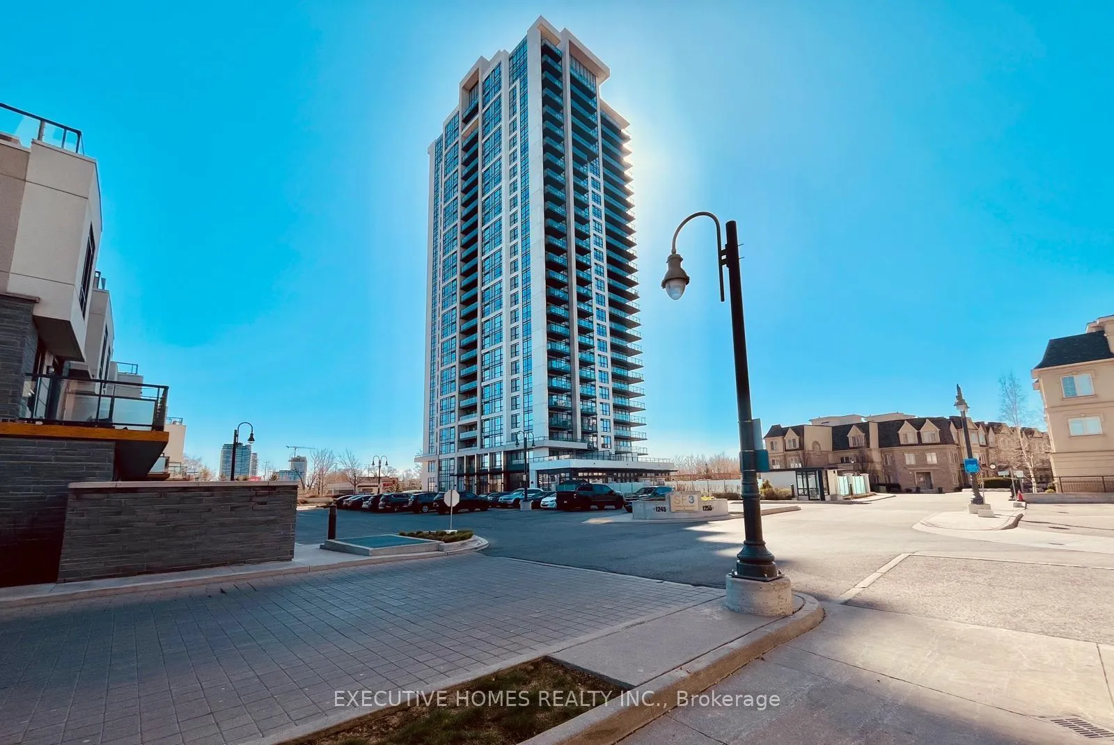 Front of Unit 2301, 1255 Bayly Street