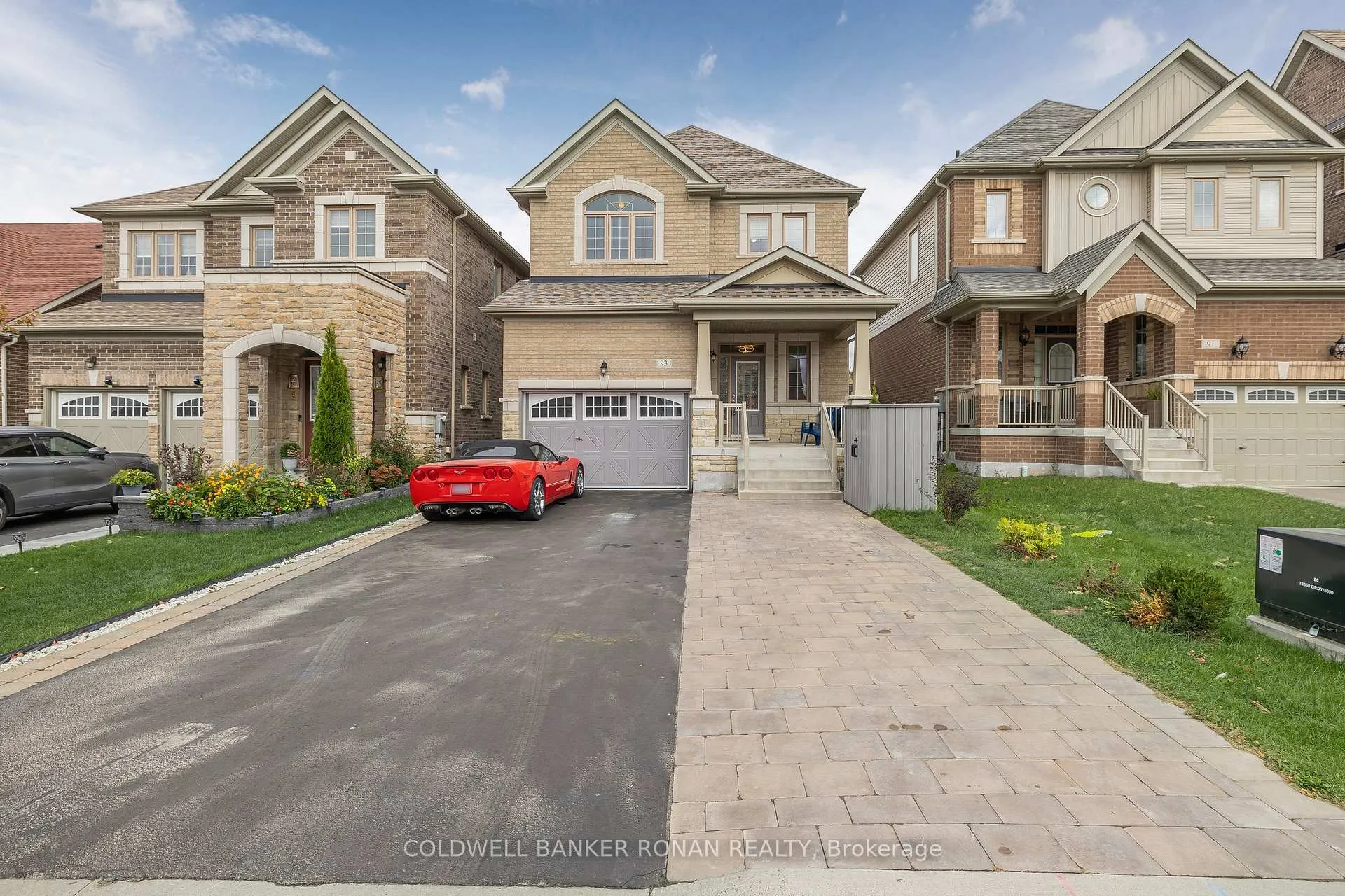 Photo 3 of 93 Sutcliffe Way, New Tecumseth, Alliston — HOMEH