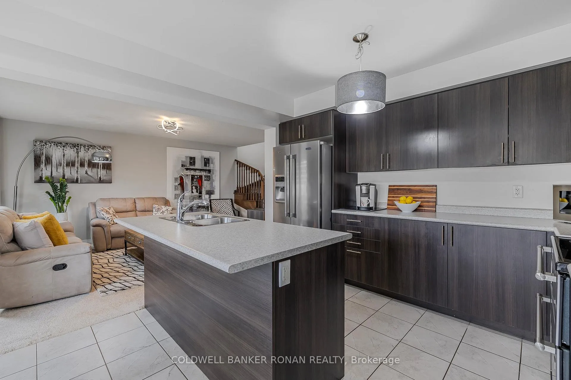 Photo 17 of 93 Sutcliffe Way, New Tecumseth, Alliston — HOMEH