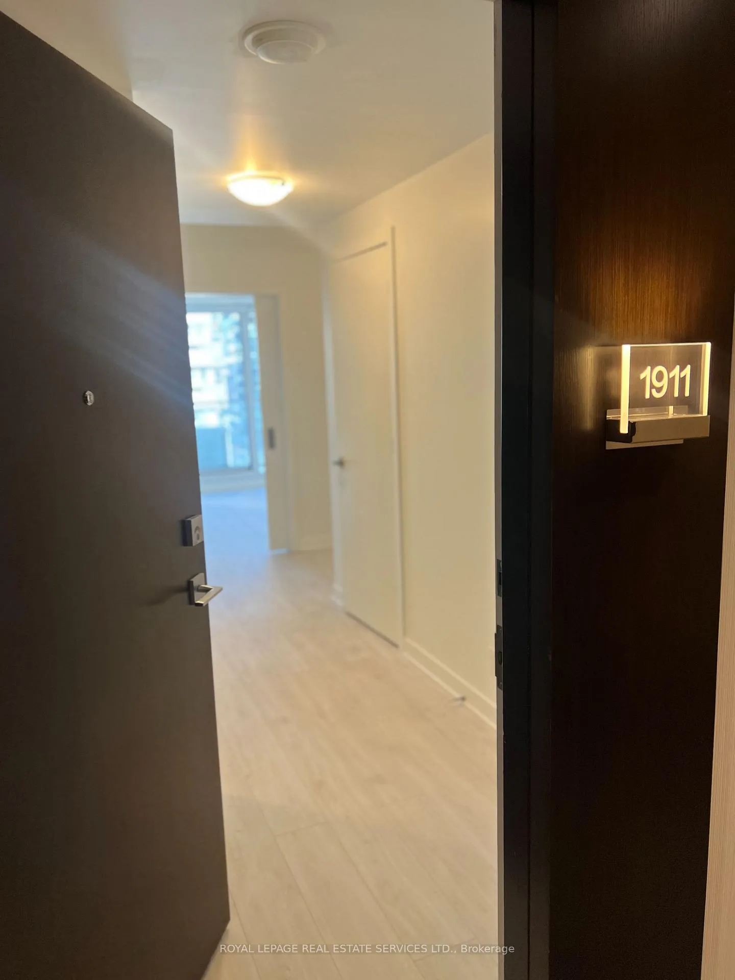 Front of Unit 1911, 2221 Yonge Street