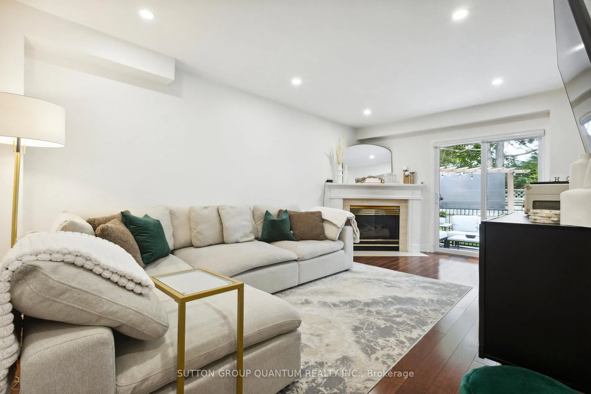 Photo 8 of Unit 11, 78 Pirie Drive, Hamilton, Dundas — HOMEH