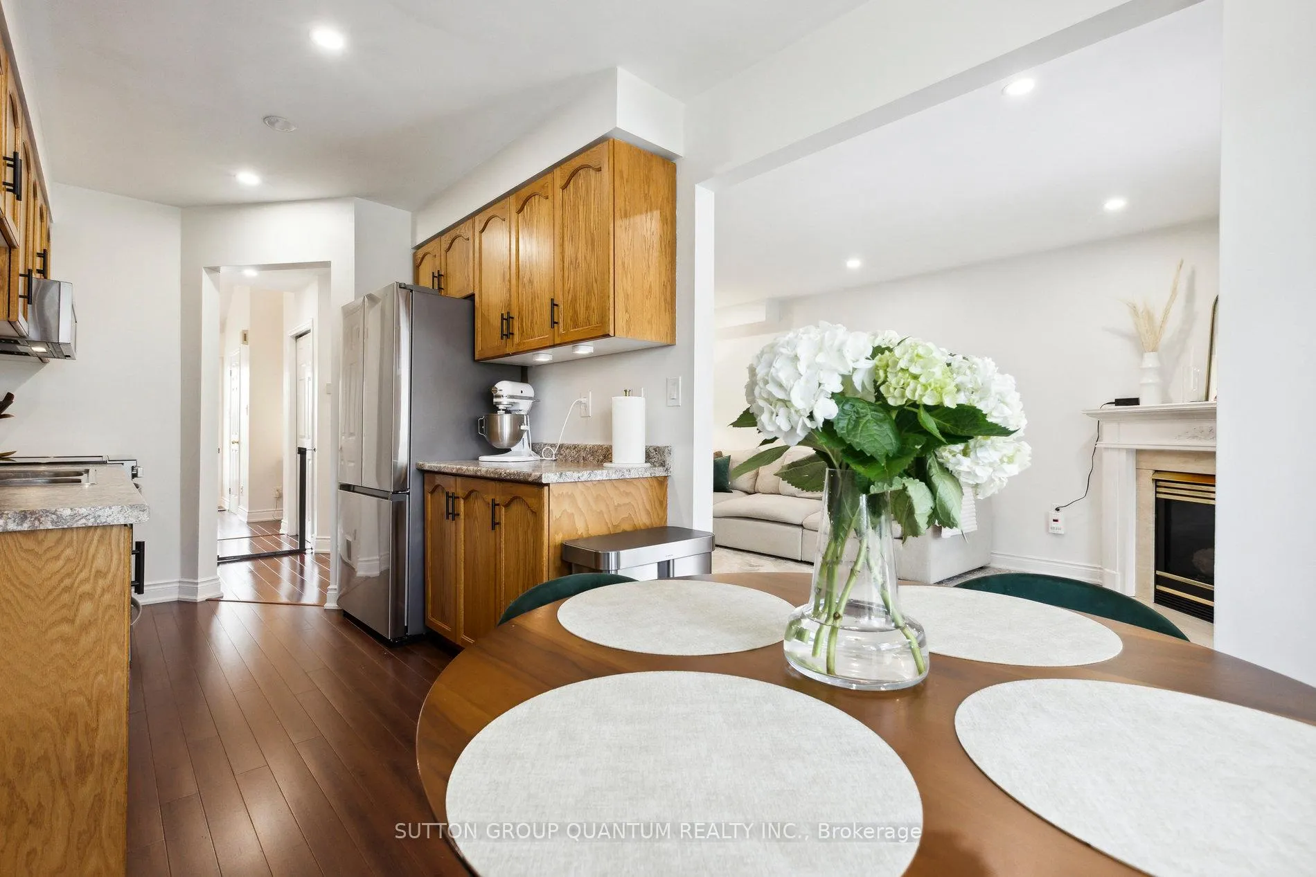 Photo 12 of Unit 11, 78 Pirie Drive, Hamilton, Dundas — HOMEH