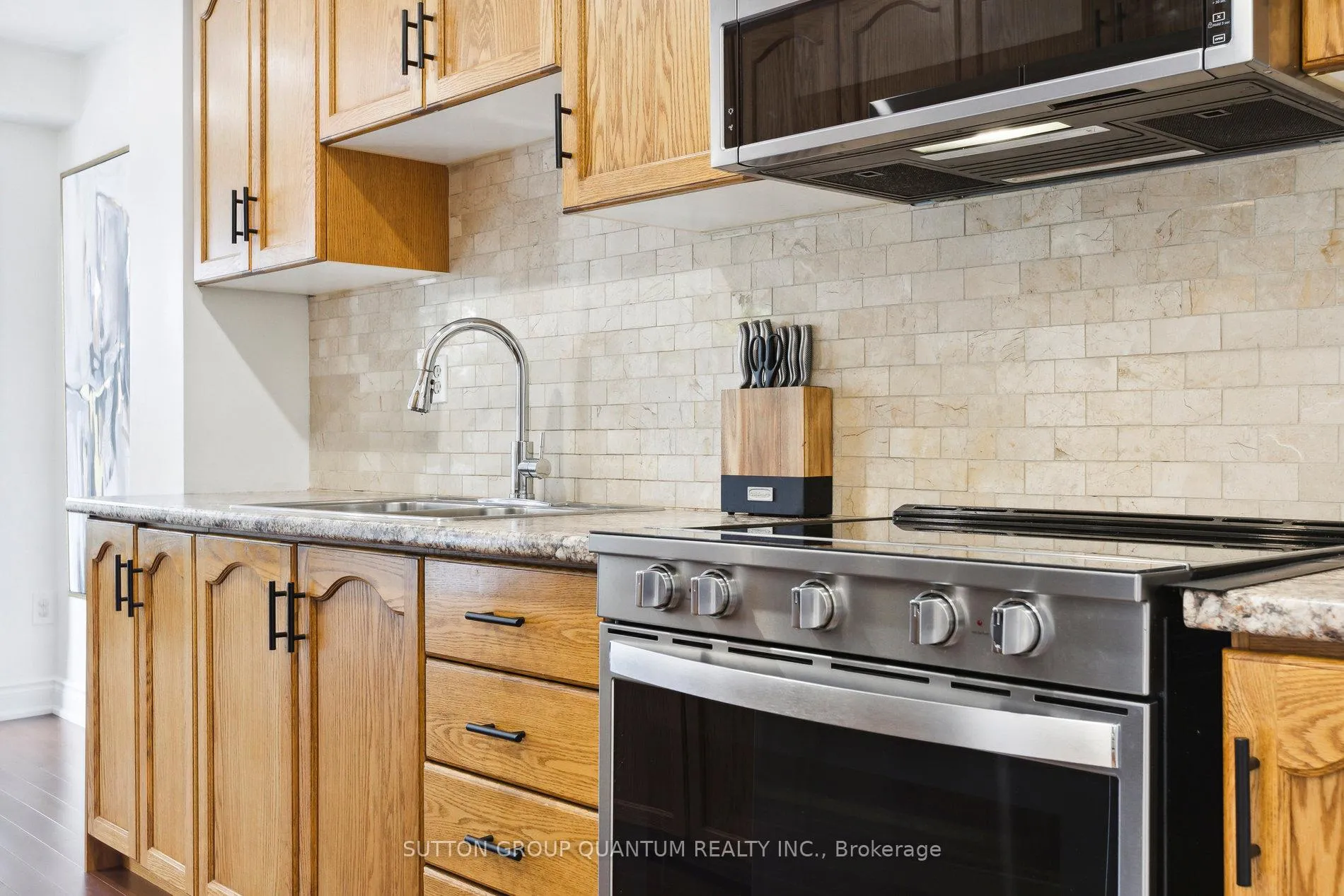 Photo 15 of Unit 11, 78 Pirie Drive, Hamilton, Dundas — HOMEH