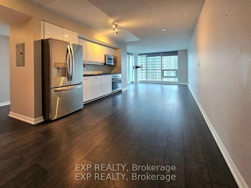 Photo 3 of Unit 2402, 600 Fleet Street, Toronto, Niagara — HOMEH