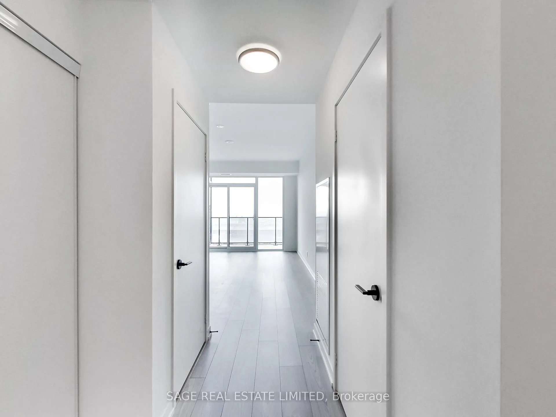 Photo 8 of Unit 919, 285 Dufferin Street, Toronto, South Parkdale — HOMEH