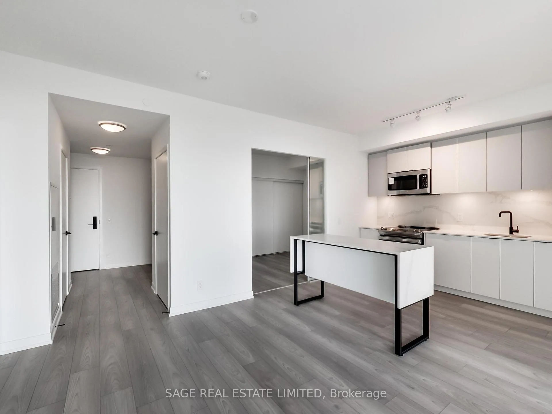 Photo 17 of Unit 919, 285 Dufferin Street, Toronto, South Parkdale — HOMEH