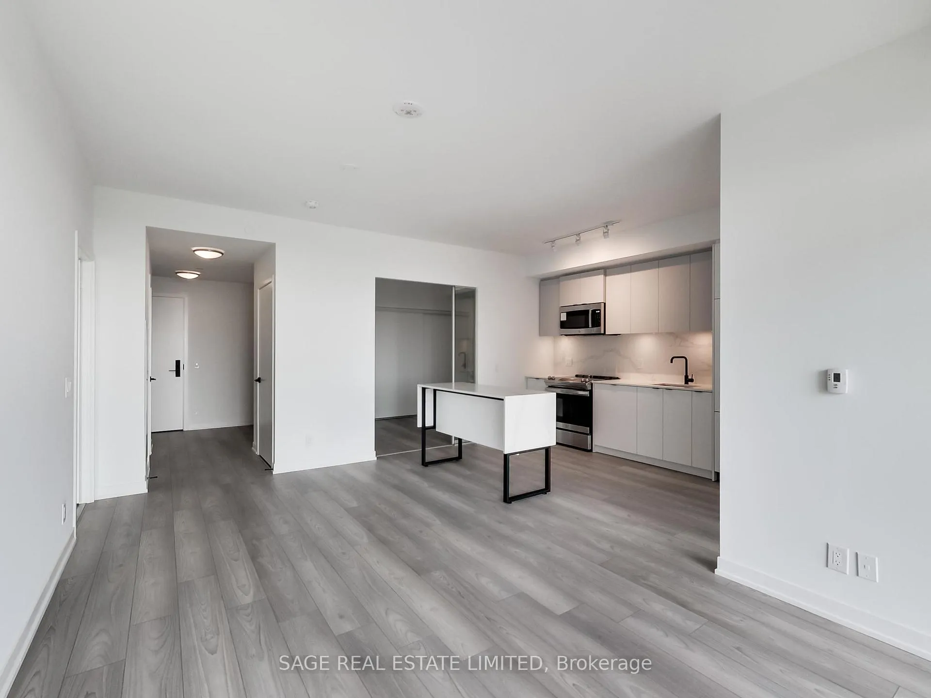 Photo 18 of Unit 919, 285 Dufferin Street, Toronto, South Parkdale — HOMEH