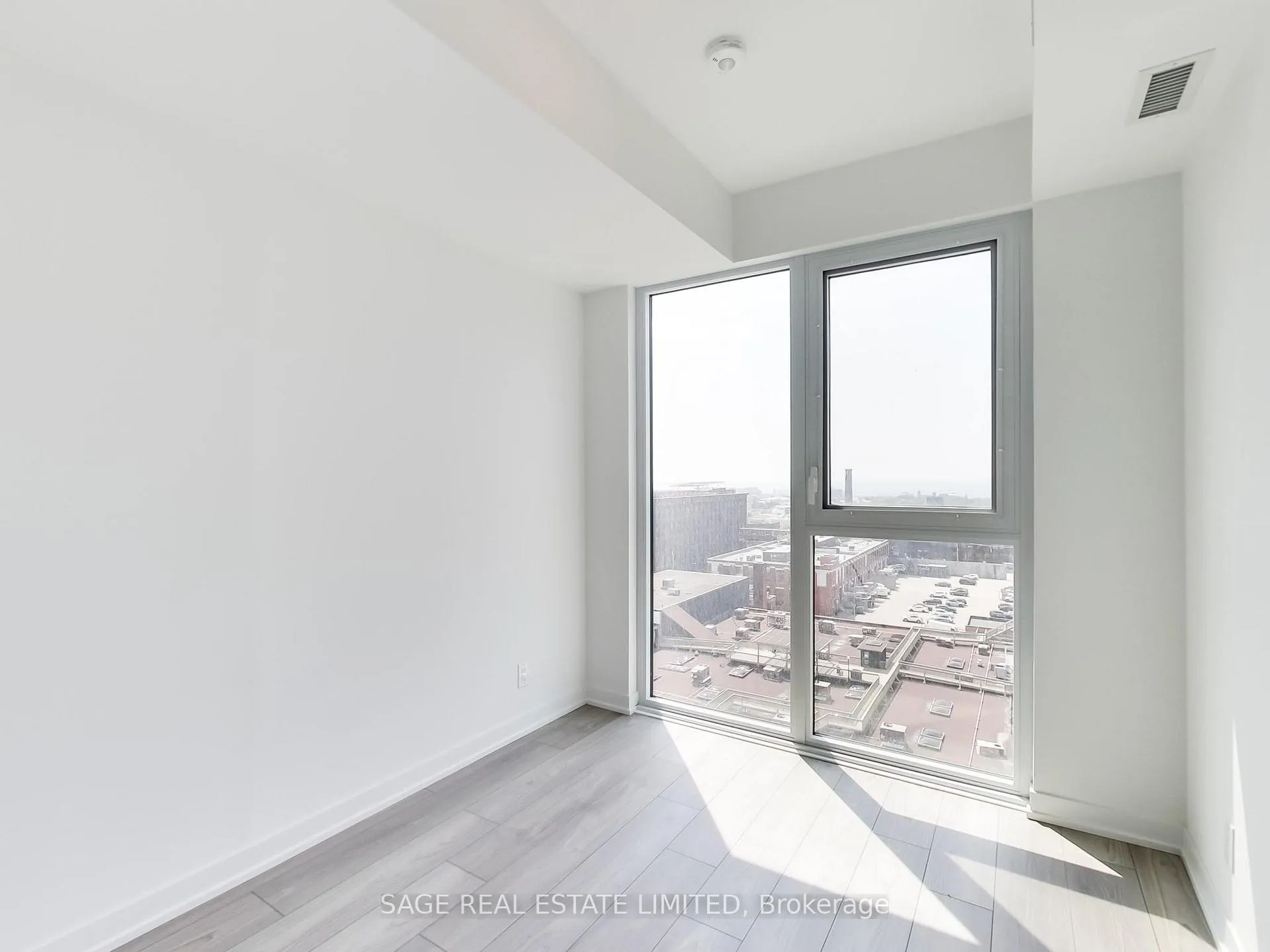 Photo 28 of Unit 919, 285 Dufferin Street, Toronto, South Parkdale — HOMEH
