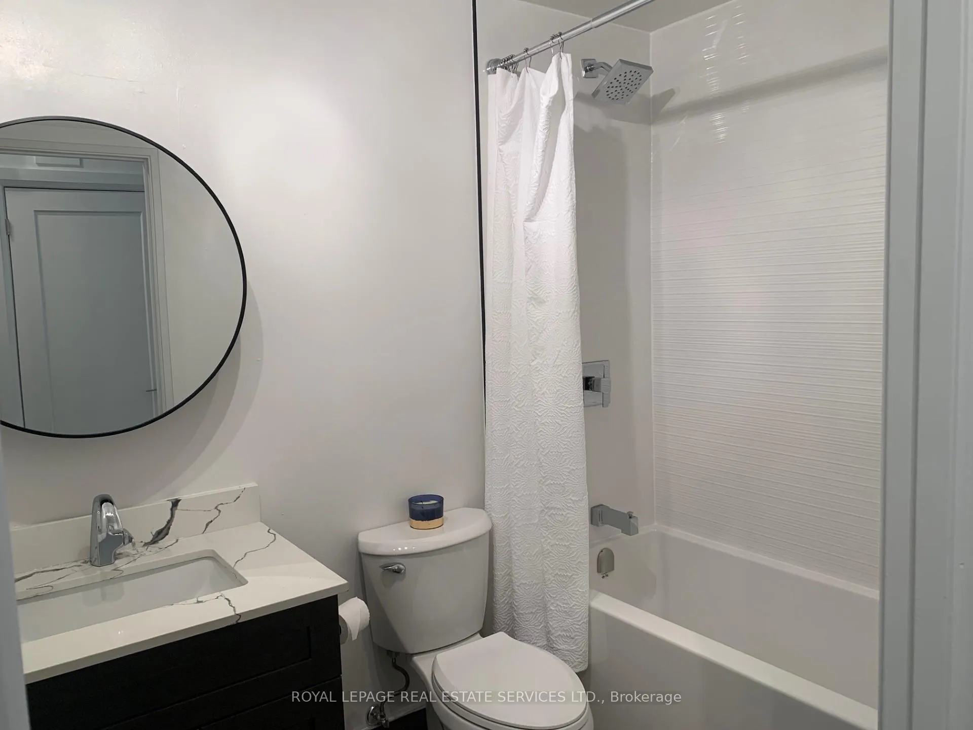 Photo 10 of Unit 201, 369 Sorauren Avenue, Toronto, Roncesvalles — HOMEH