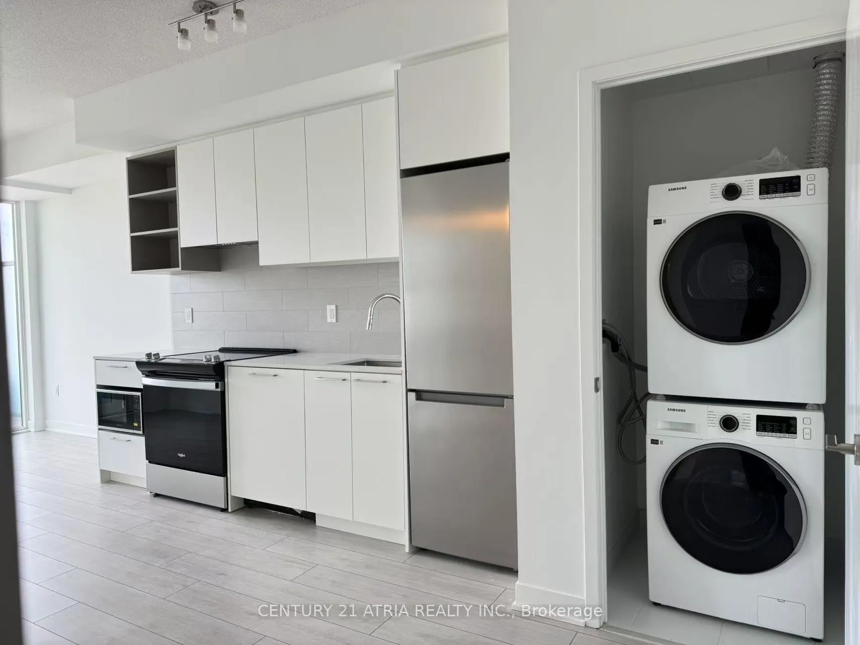 Photo 5 of Unit 2402, 260 Malta Avenue, Brampton, Fletcher's Creek South — HOMEH