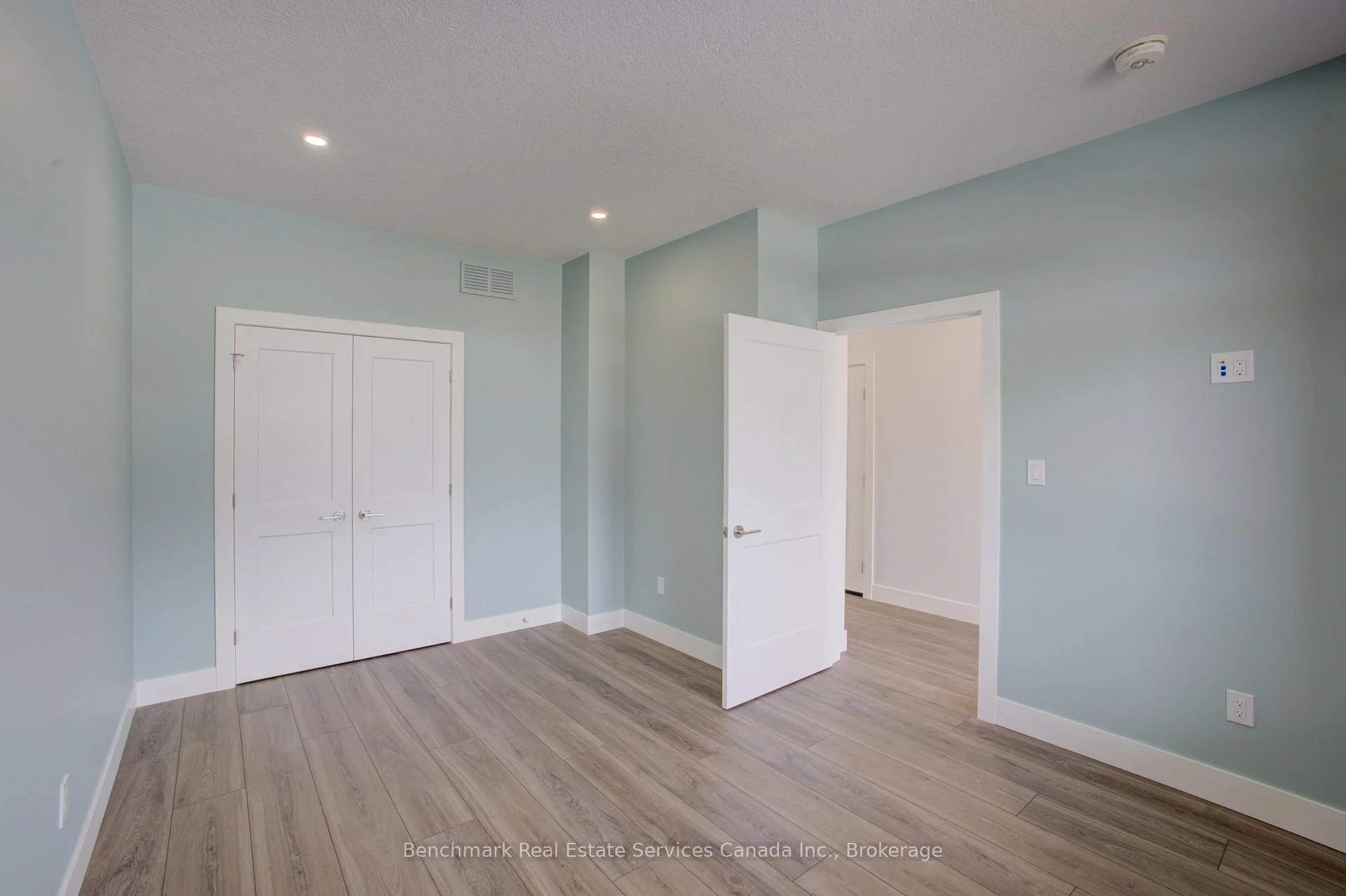 Photo 5 of 62 Cavalier Crescent, Huron-Kinloss — HOMEH