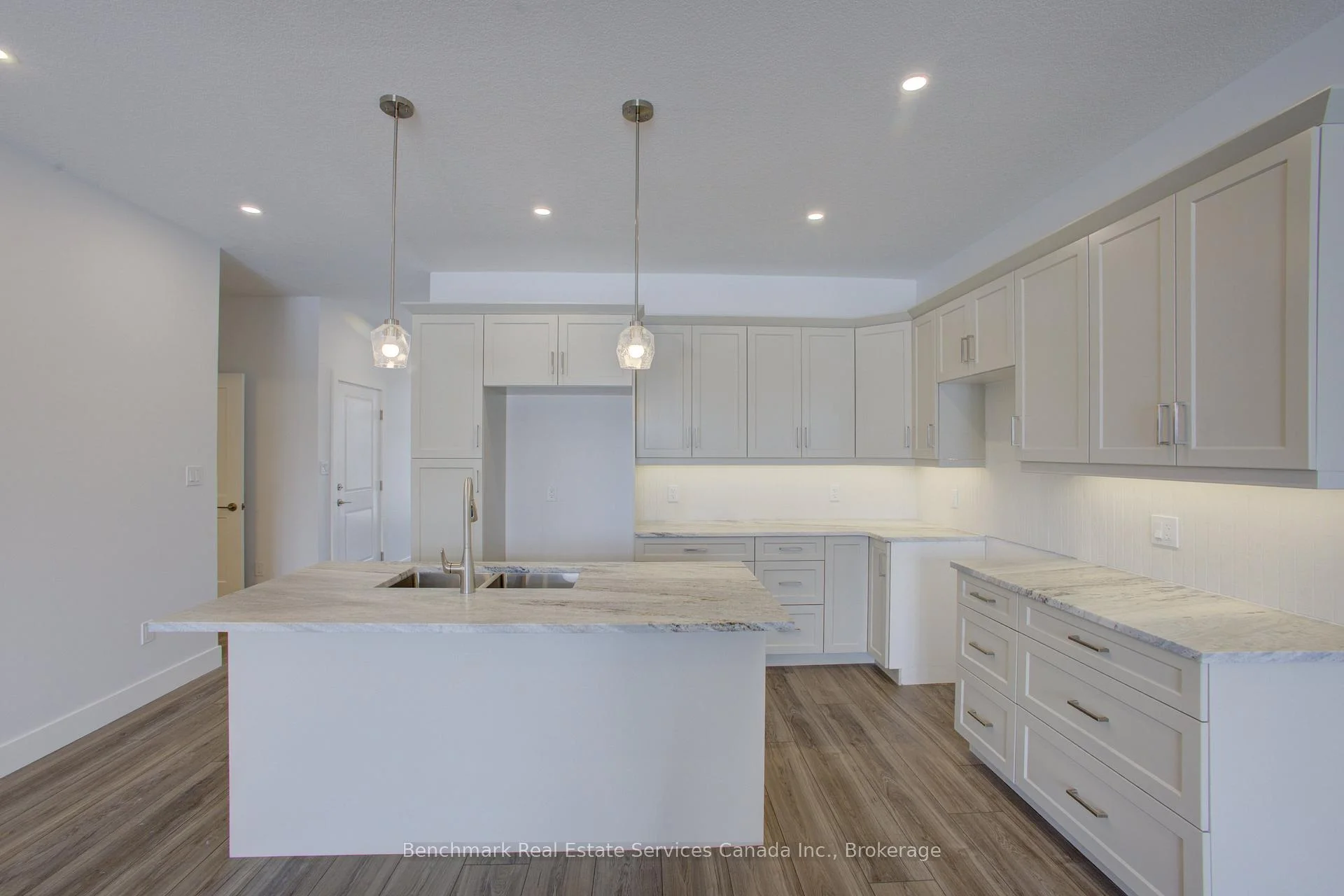Photo 8 of 62 Cavalier Crescent, Huron-Kinloss — HOMEH