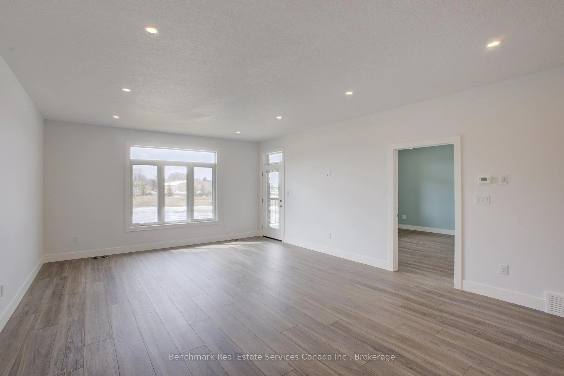Photo 10 of 62 Cavalier Crescent, Huron-Kinloss — HOMEH