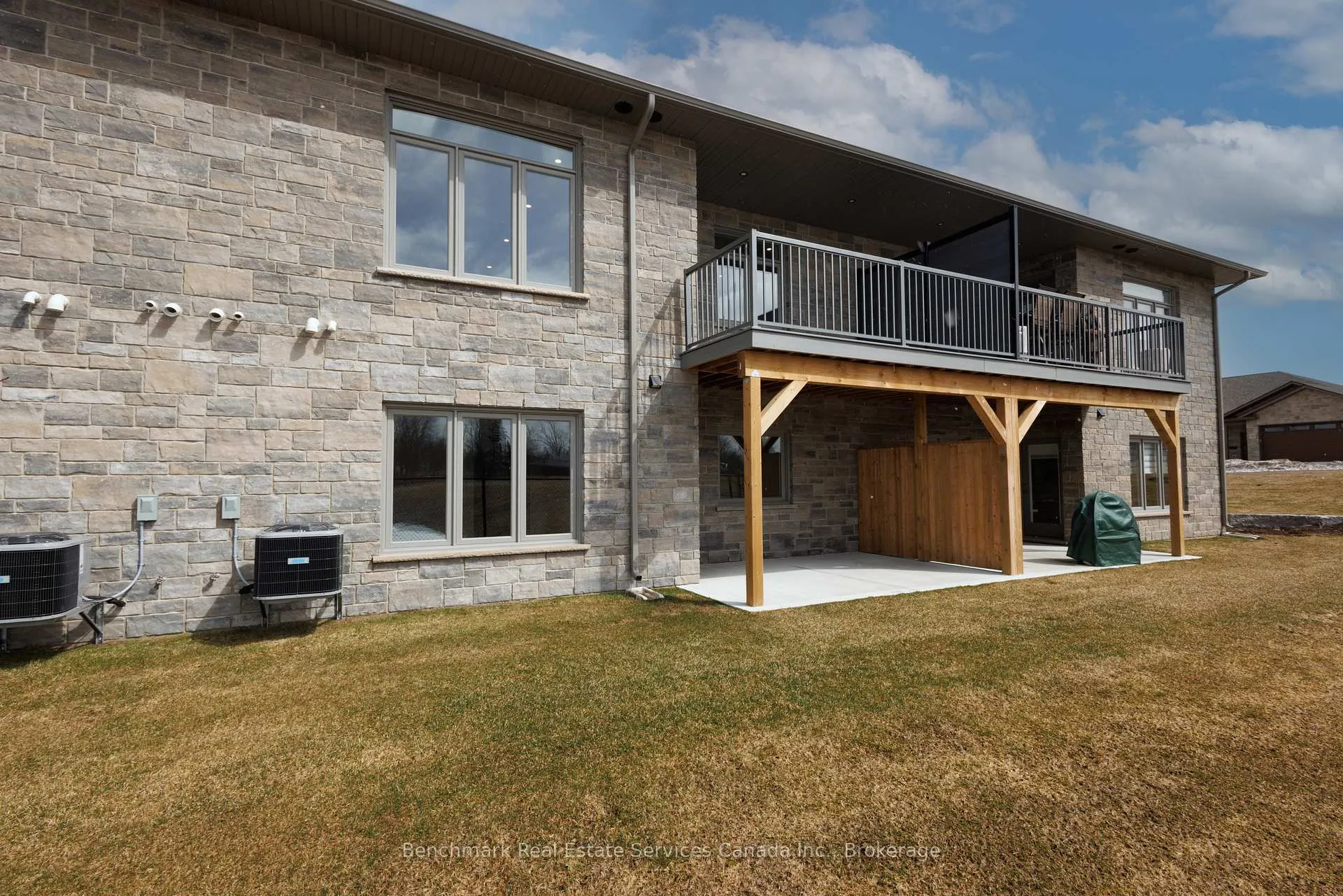 Photo 40 of 64 Cavalier Crescent, Huron-Kinloss — HOMEH