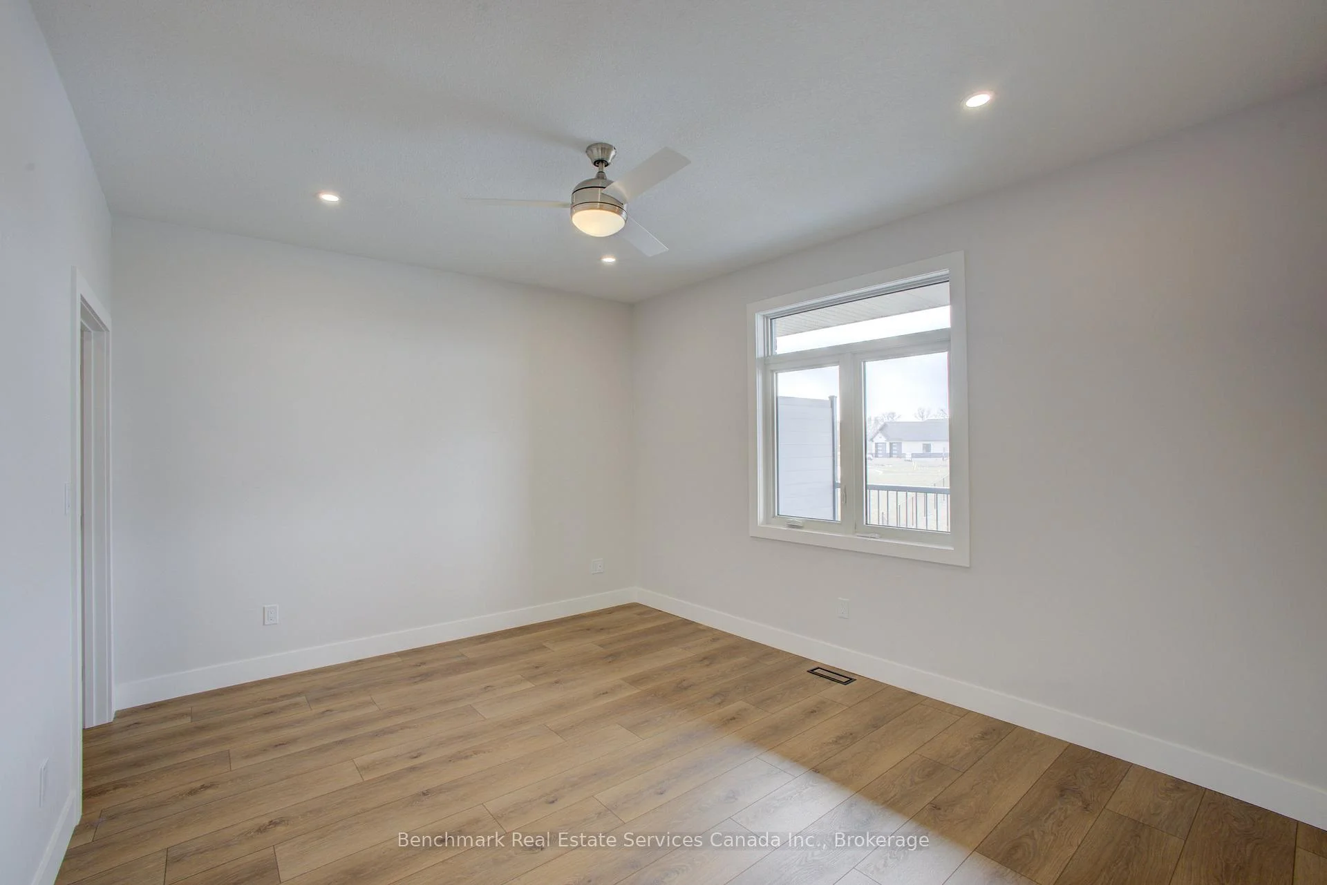 Photo 16 of 64 Cavalier Crescent, Huron-Kinloss — HOMEH