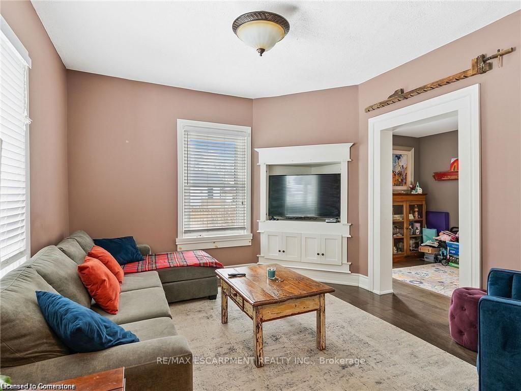 Photo 20 of 28 Market Street, Brant, Paris — HOMEH