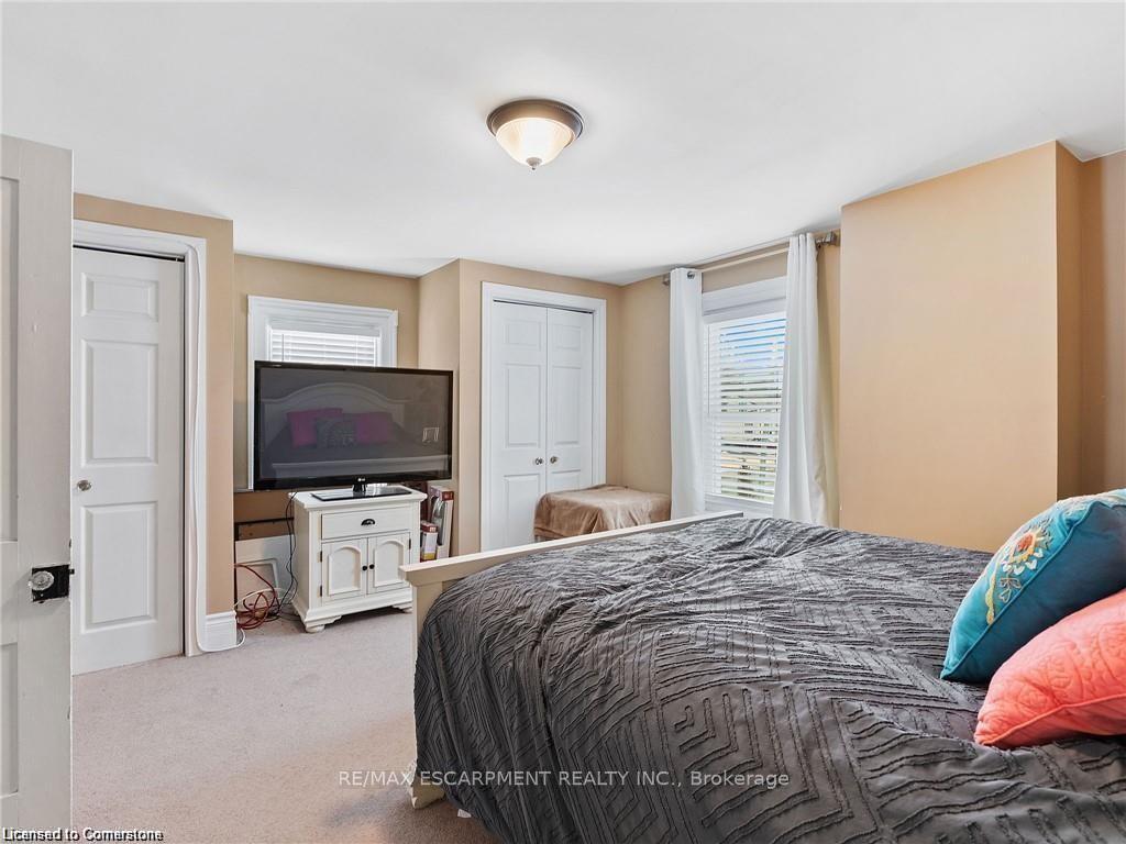 Photo 31 of 28 Market Street, Brant, Paris — HOMEH