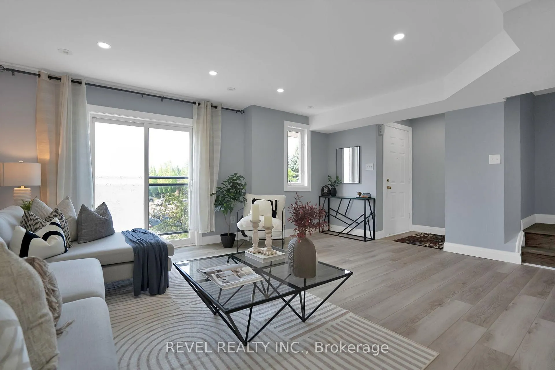 Photo 5 of Unit 26, 2285 Bur Oak Avenue, Markham, Greensborough — HOMEH