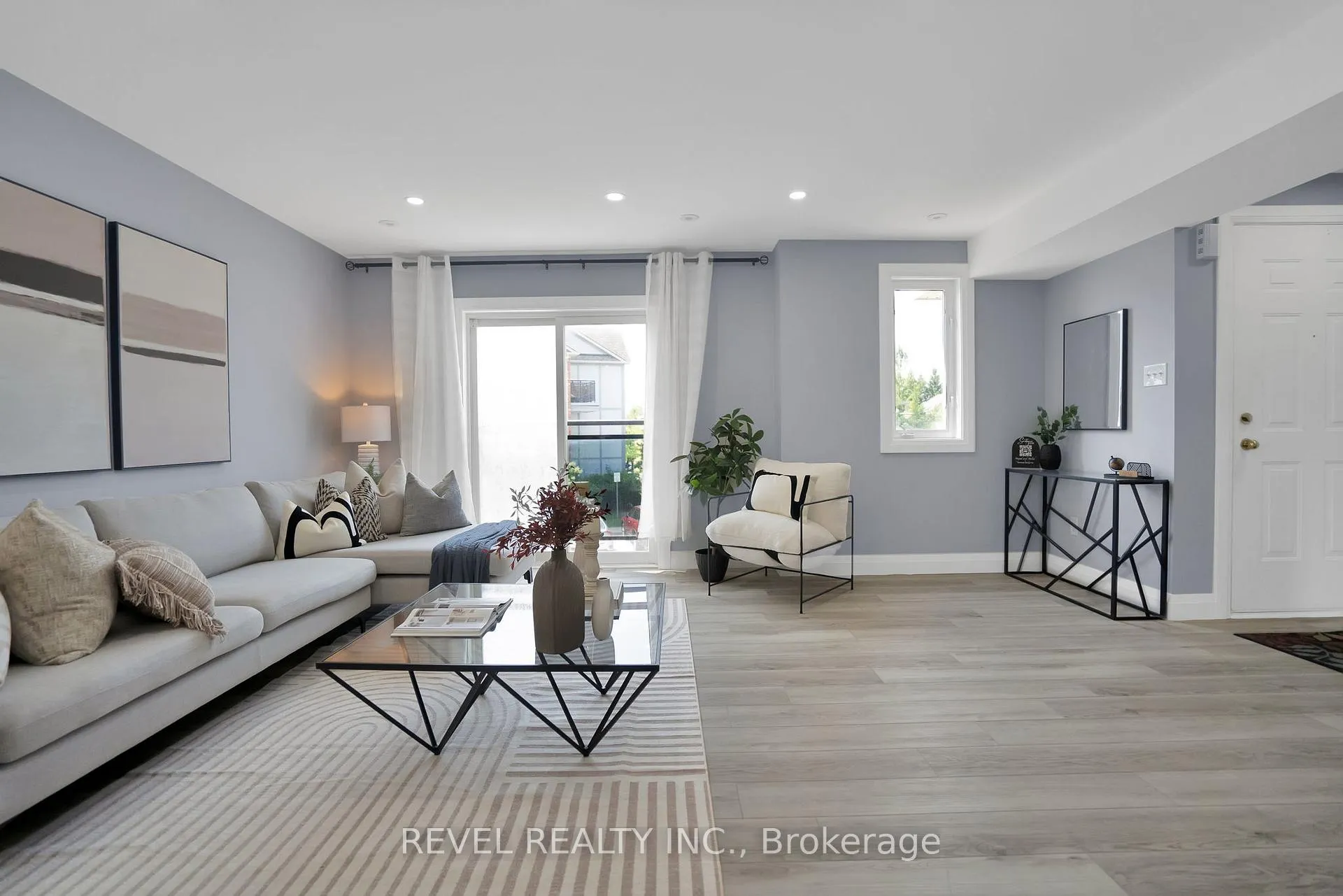 Photo 7 of Unit 26, 2285 Bur Oak Avenue, Markham, Greensborough — HOMEH
