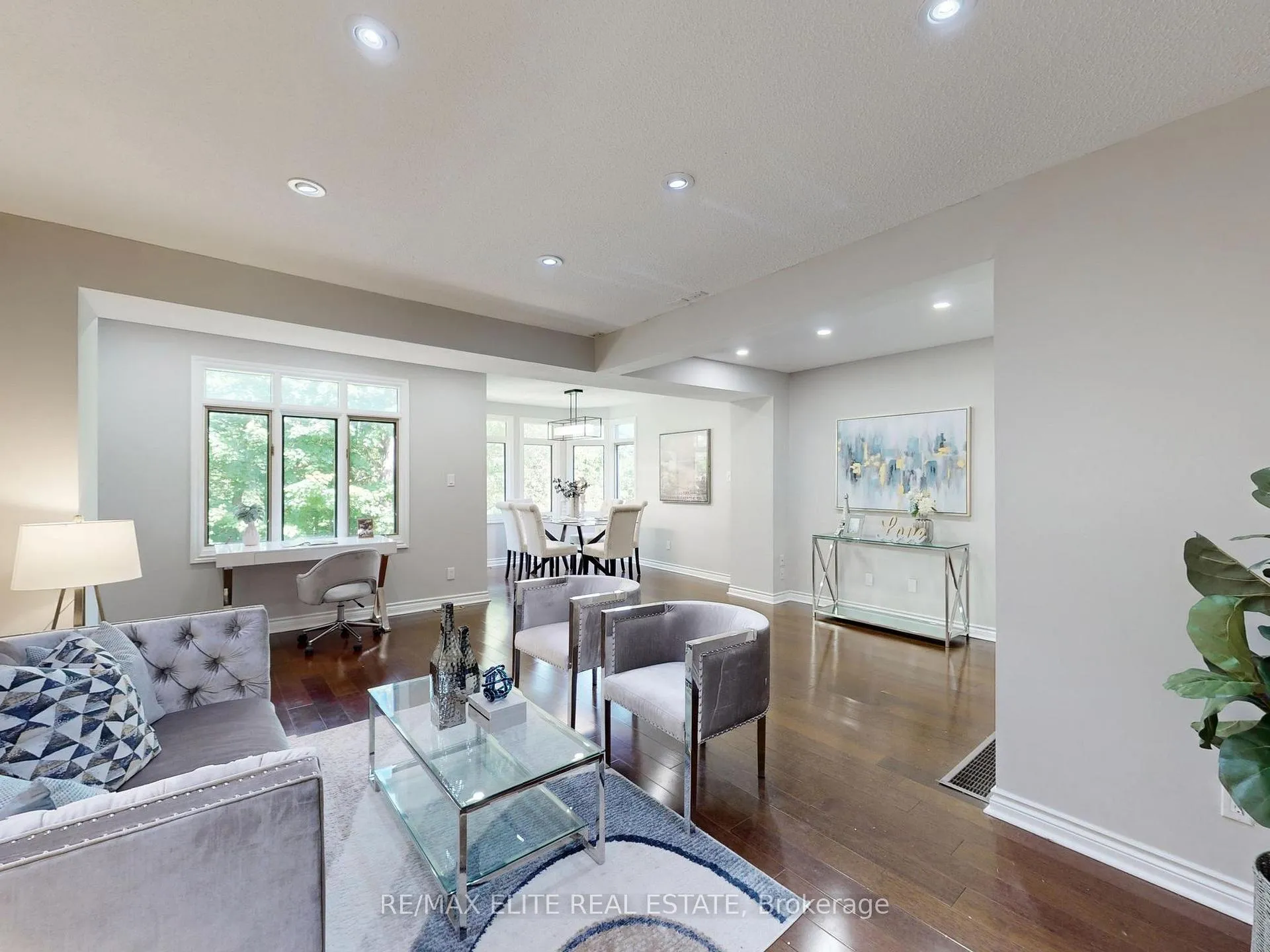 Photo 2 of 100 Seaton Drive, Aurora, Aurora Highlands — HOMEH