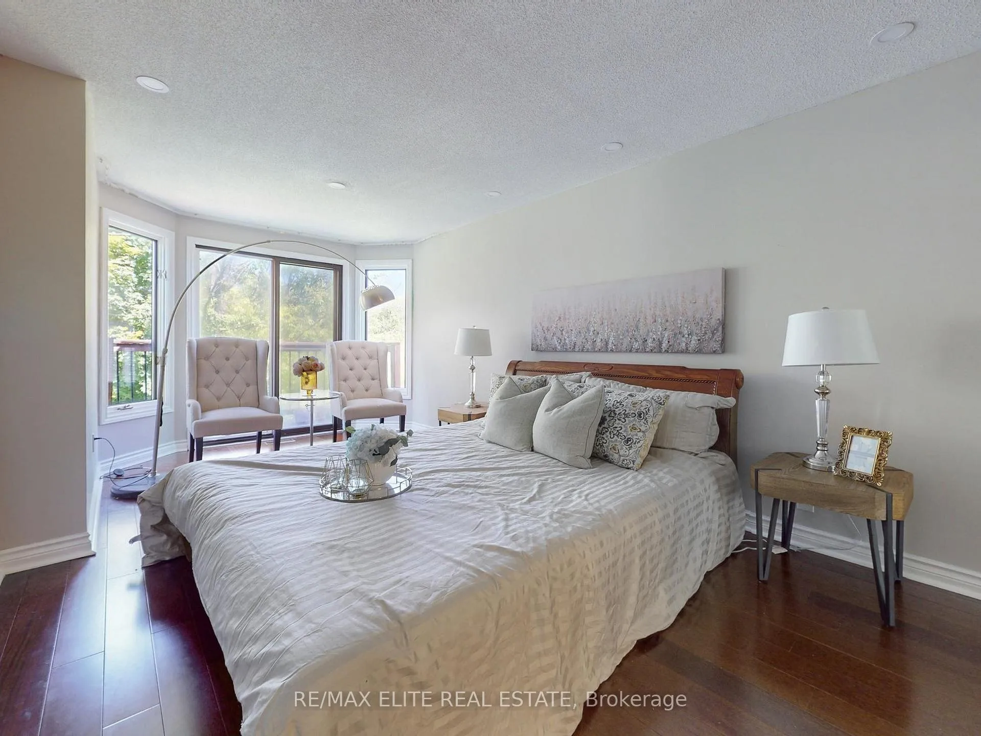 Photo 16 of 100 Seaton Drive, Aurora, Aurora Highlands — HOMEH