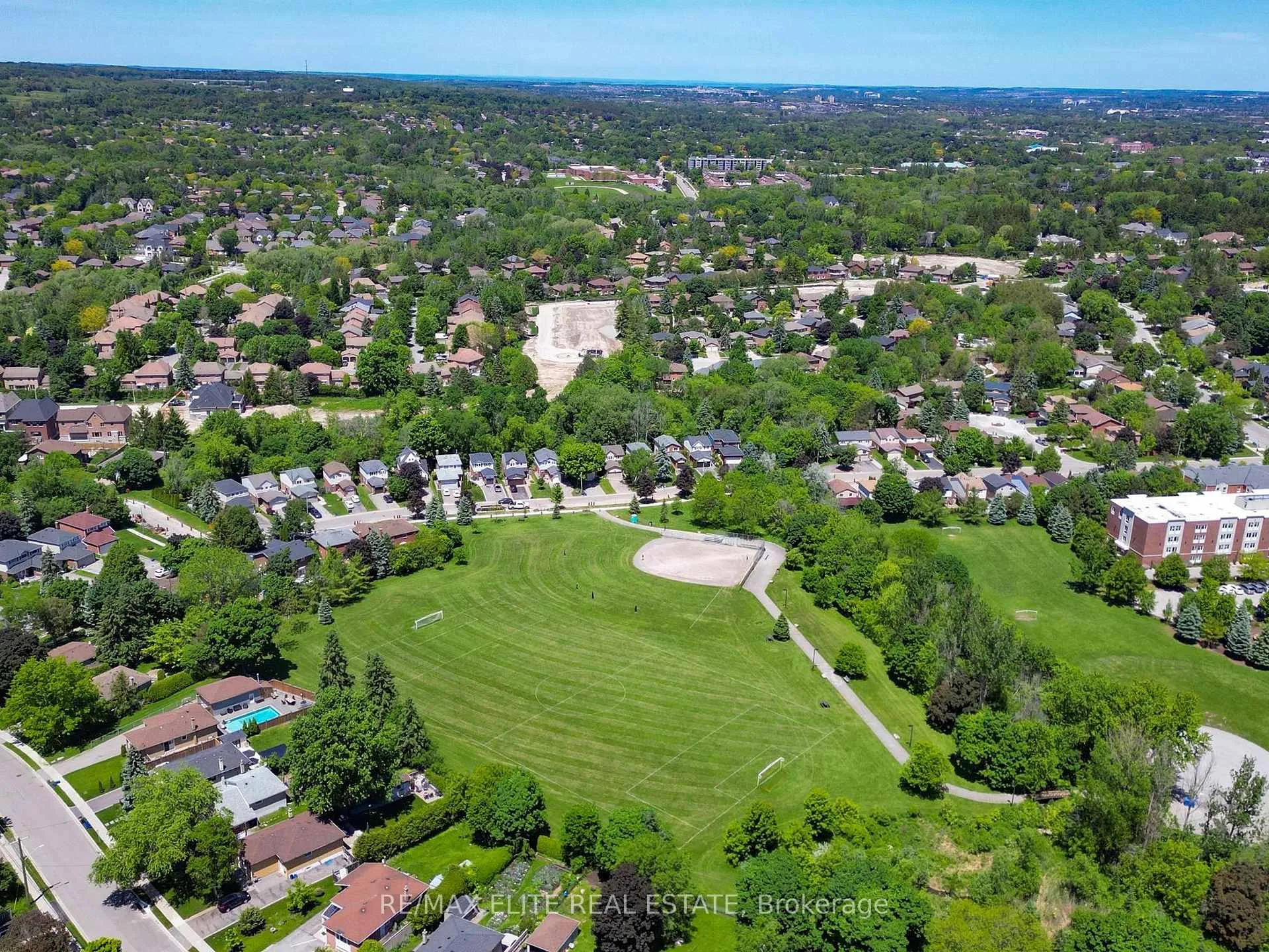 Photo 37 of 100 Seaton Drive, Aurora, Aurora Highlands — HOMEH