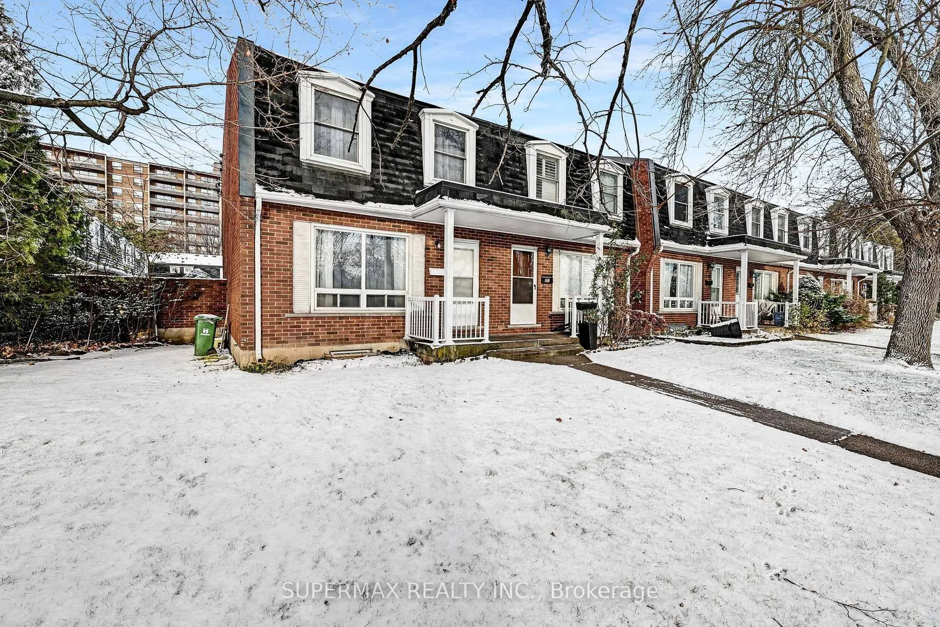 Photo 1 of 225 Lake Avenue, Hamilton, Riverdale — HOMEH